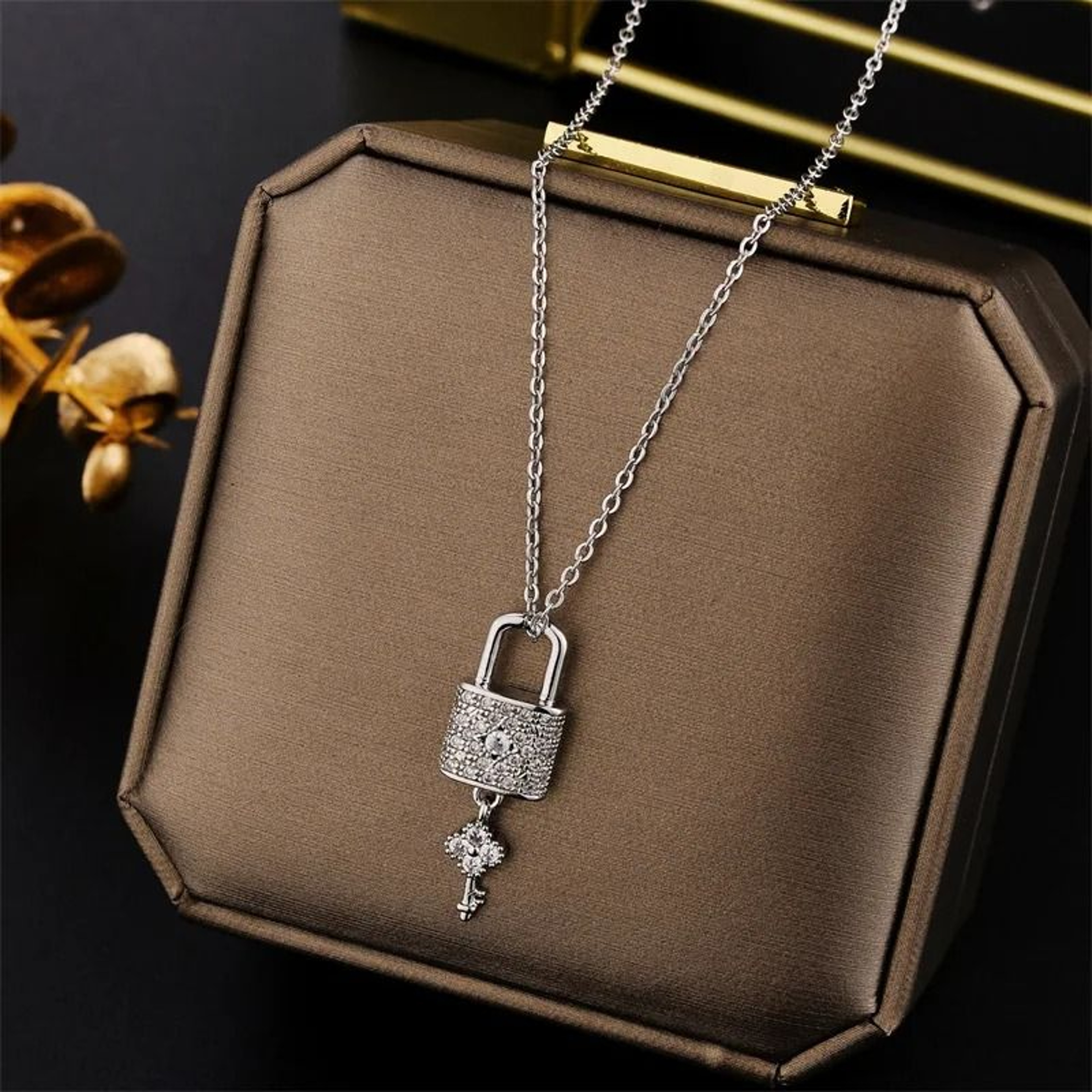 Zircon Crystal Lock And Key Pendant Necklace 4