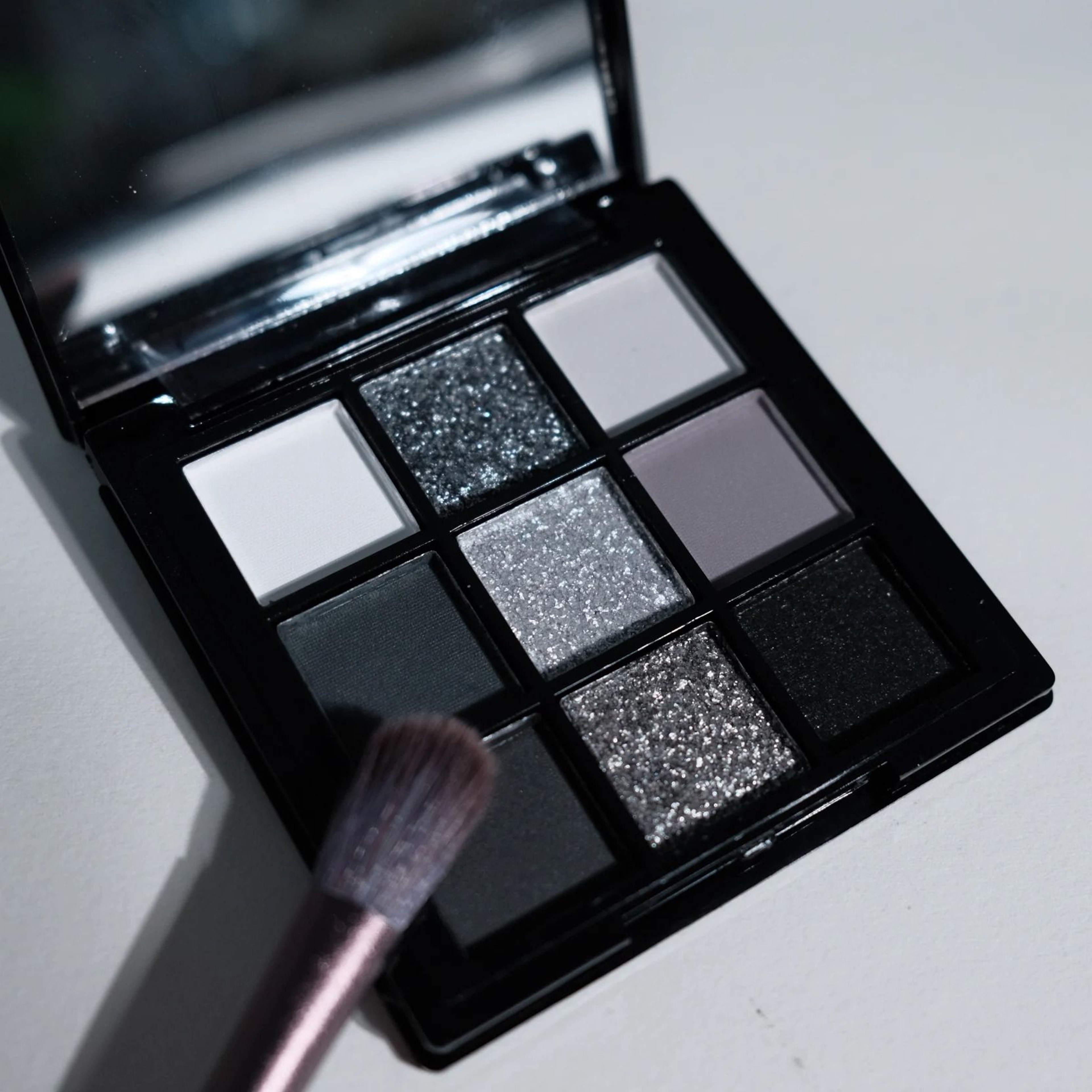 9 Color Smokey Eyeshadow Palette Matte And Shimmer 0