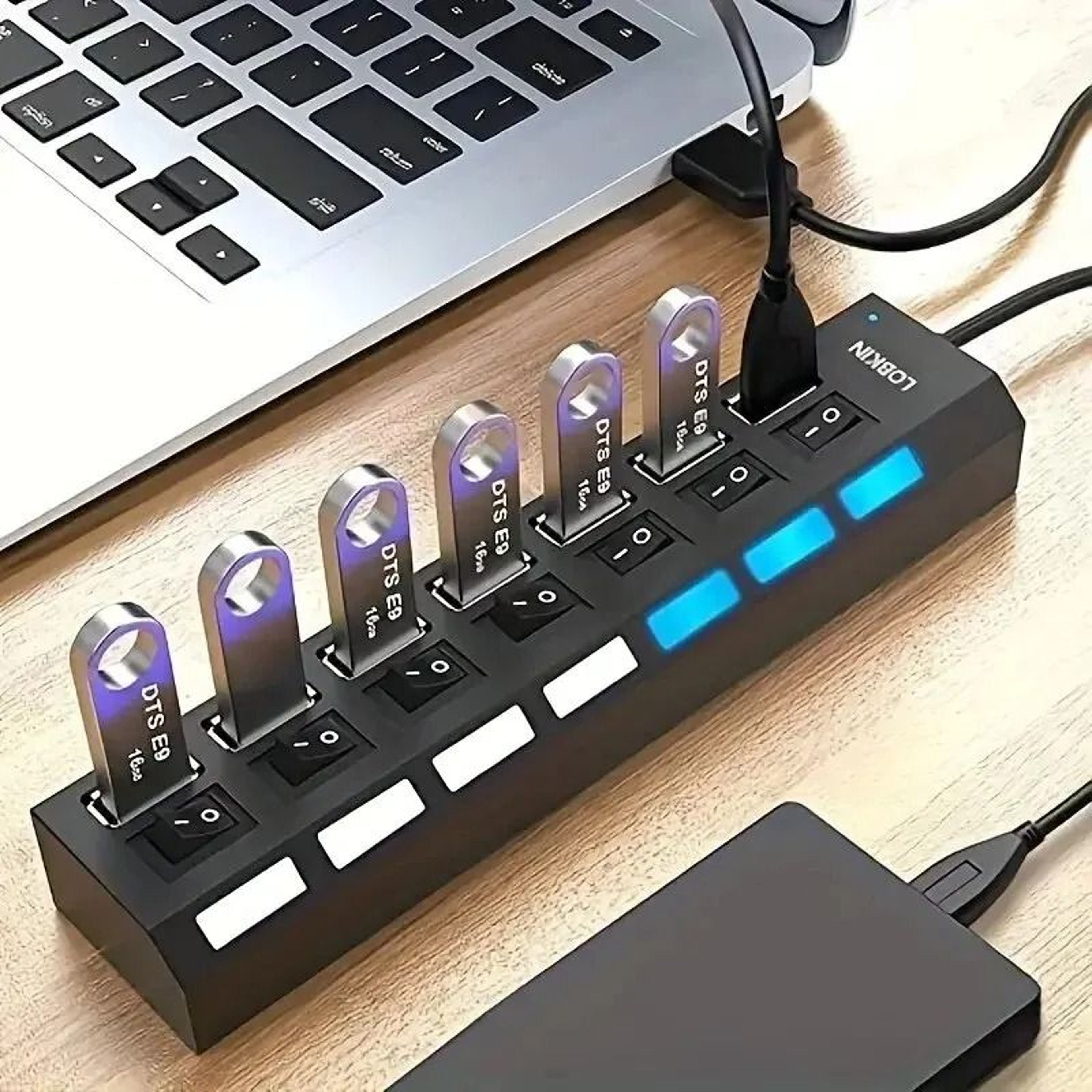 High Speed USB Hub 4 Port Or 7 Port Multi Splitter With LED Switch For PC And Laptop 0