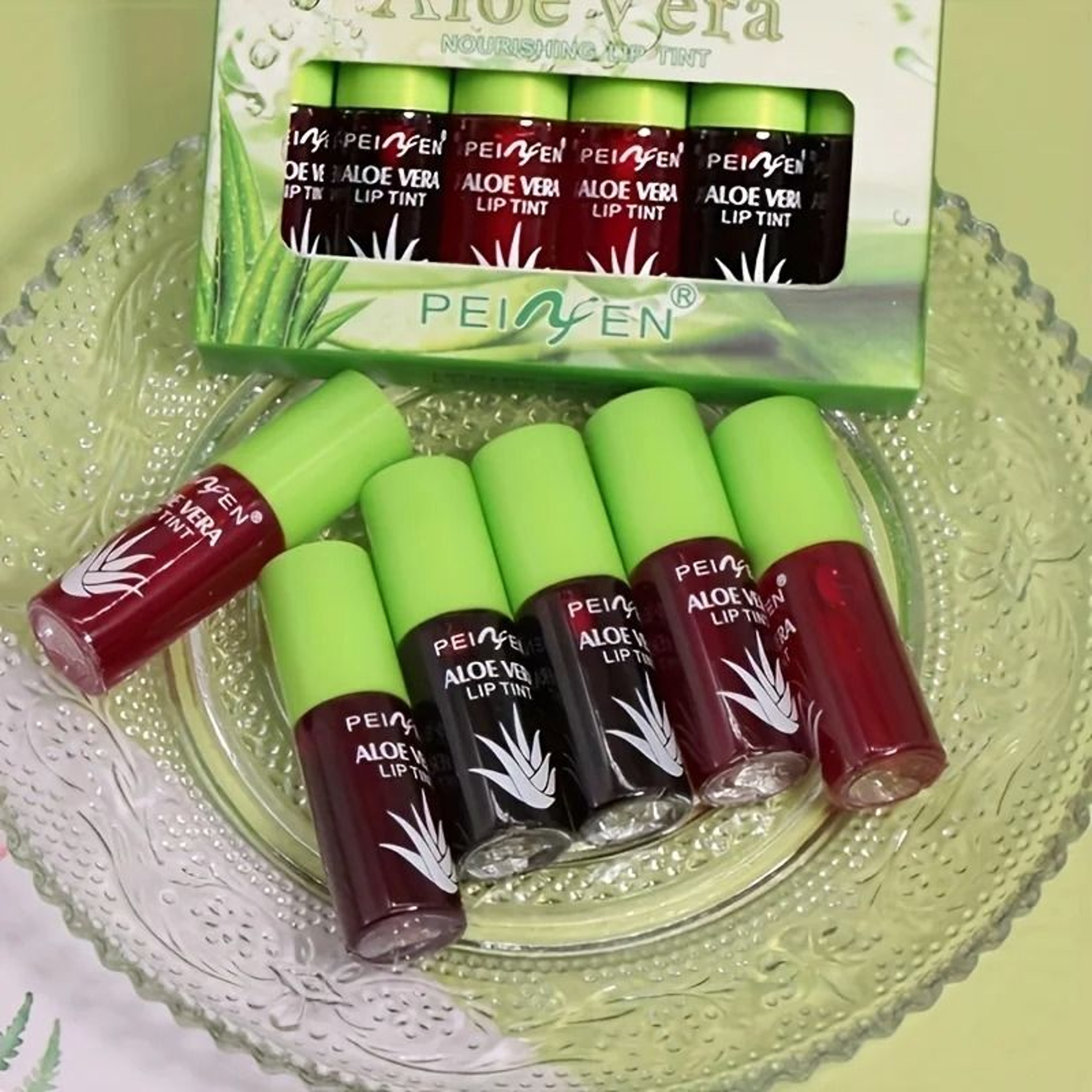 Moisturizing Glitter Lip Glaze For Alluring Shine 2