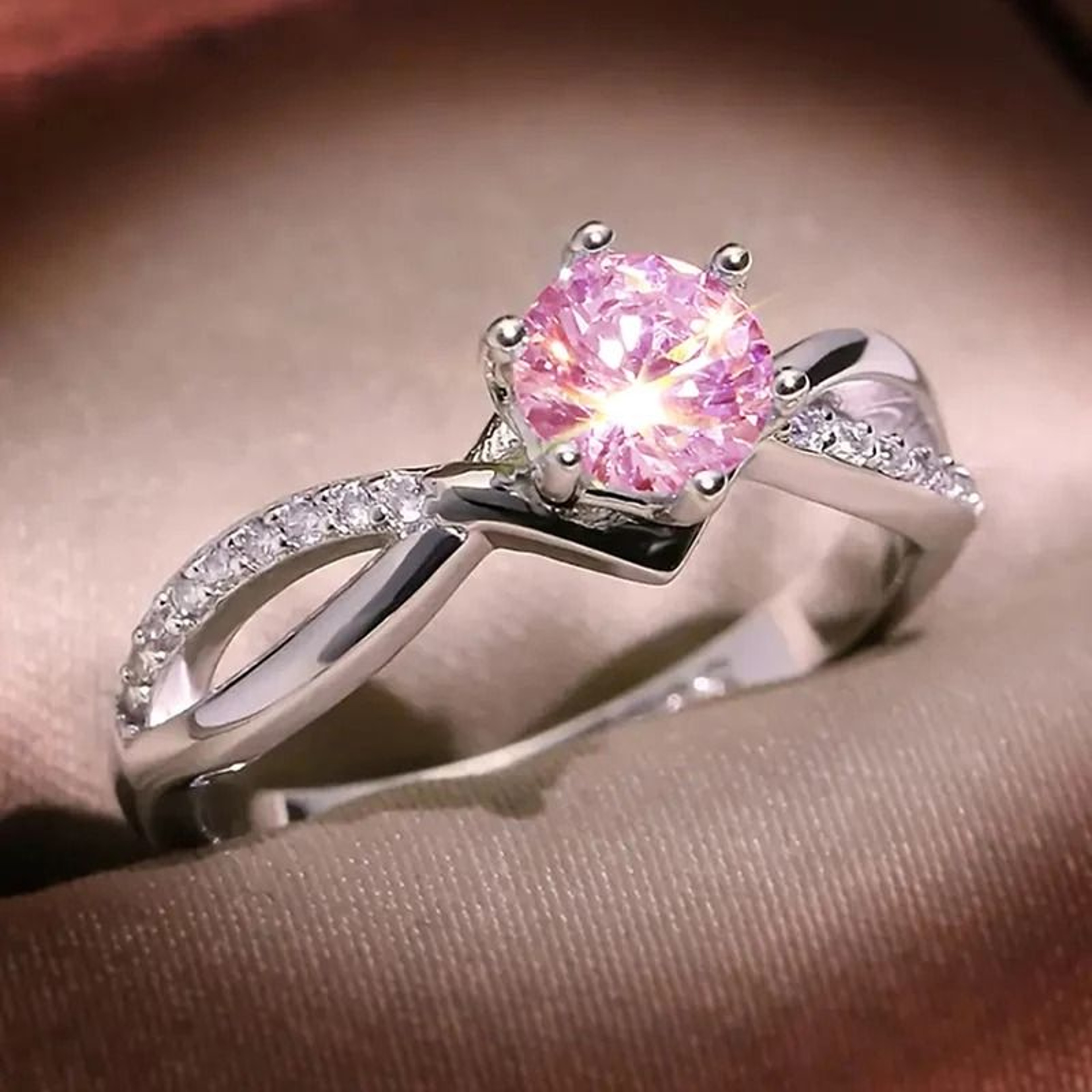 Zirconia Six Claw Elegant Ring For Women 2