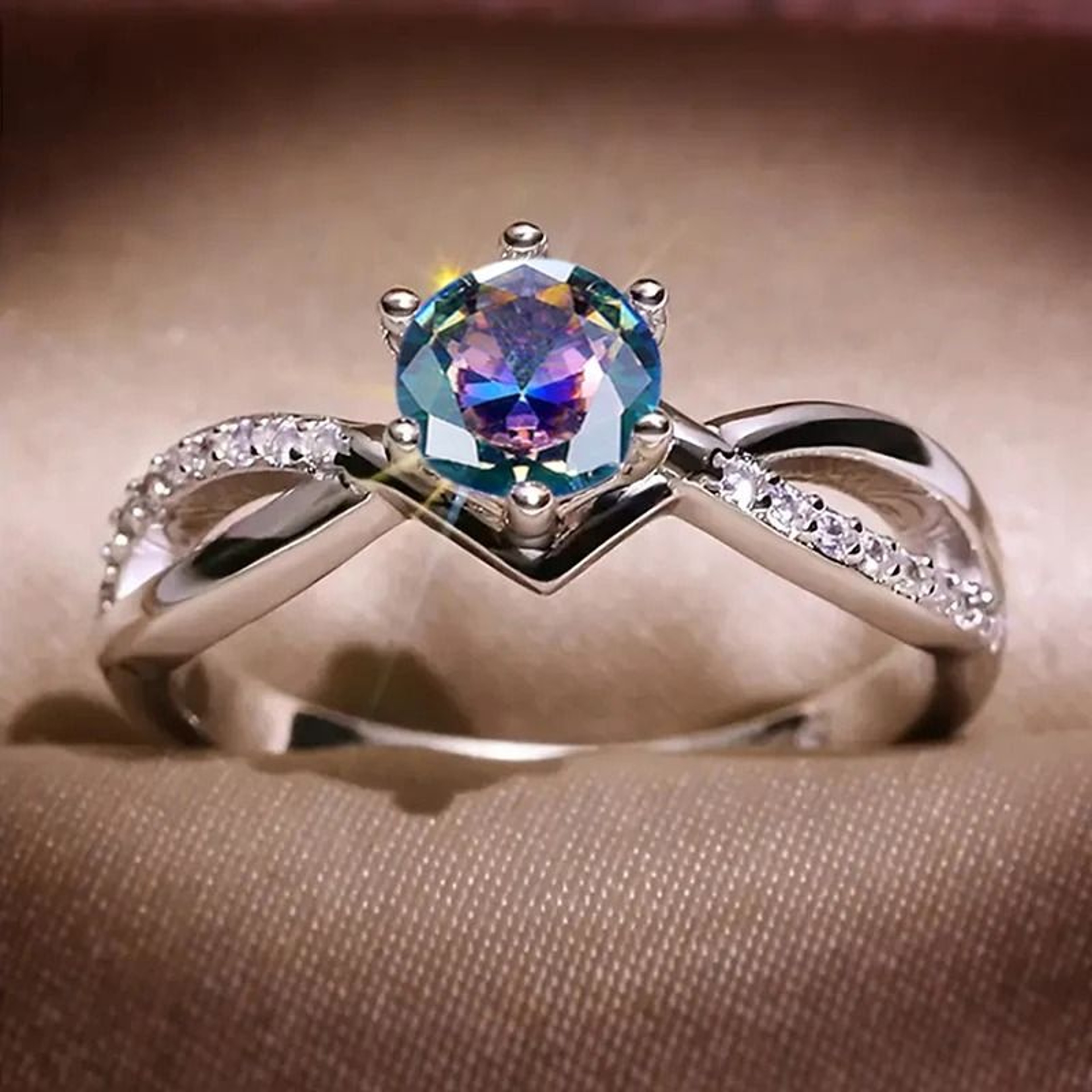 Zirconia Six Claw Elegant Ring For Women 5