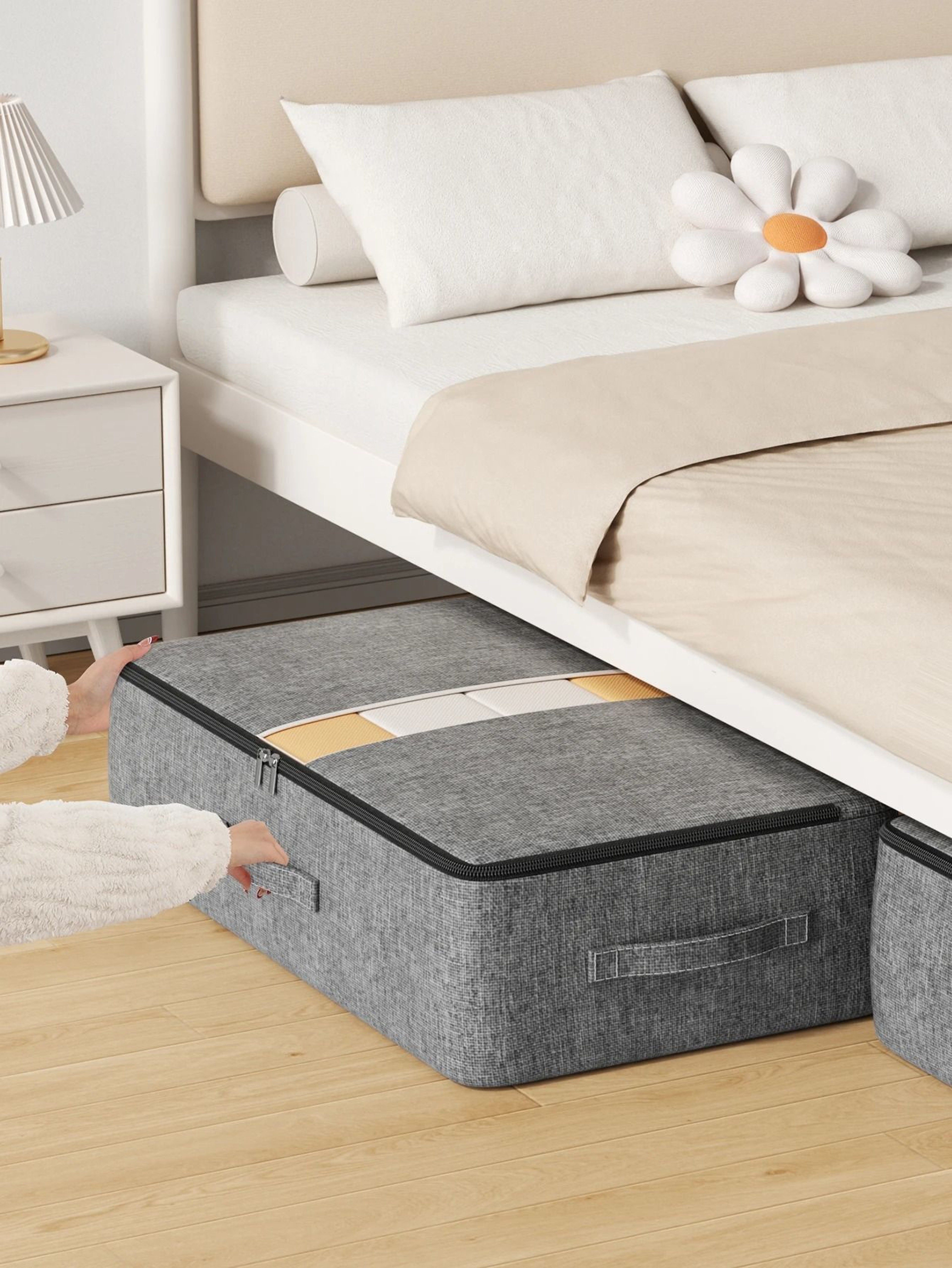 Extra Large Underbed Clothing Storage Bag With Lid 2