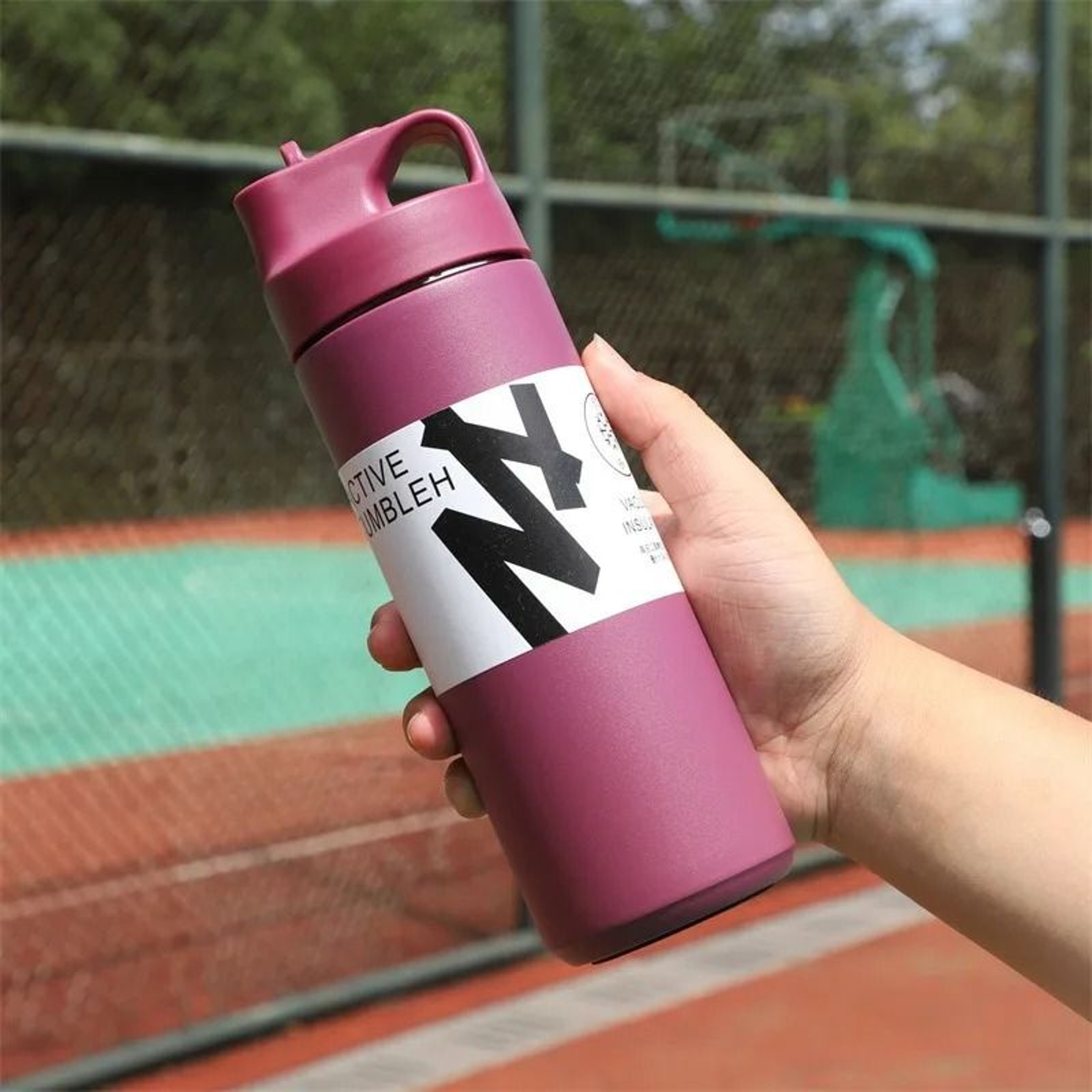 Stainless Steel Vacuum Insulated Straw Water Bottle For Sports Travel And Daily Use 4
