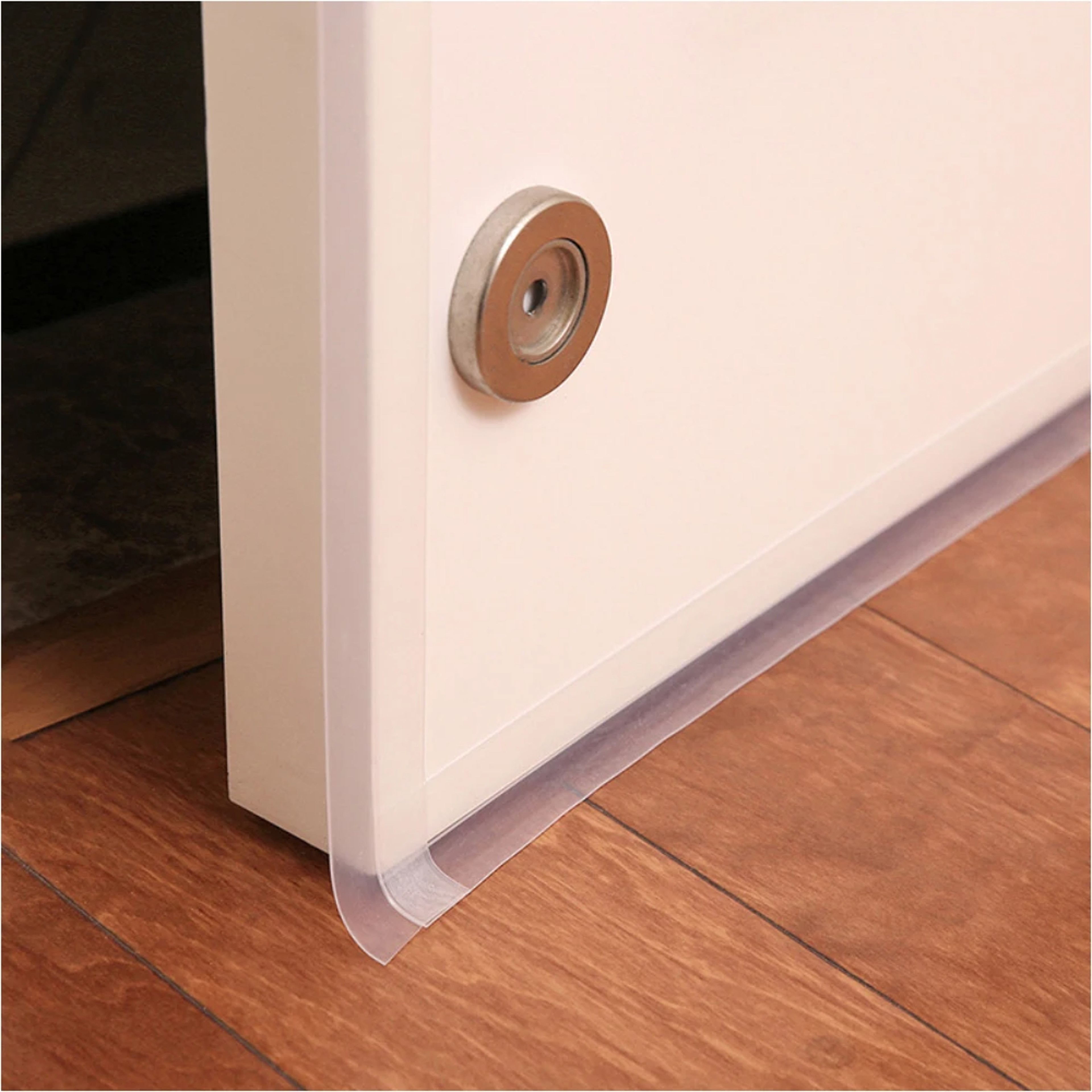 Silicone door seal for temperature regulation
