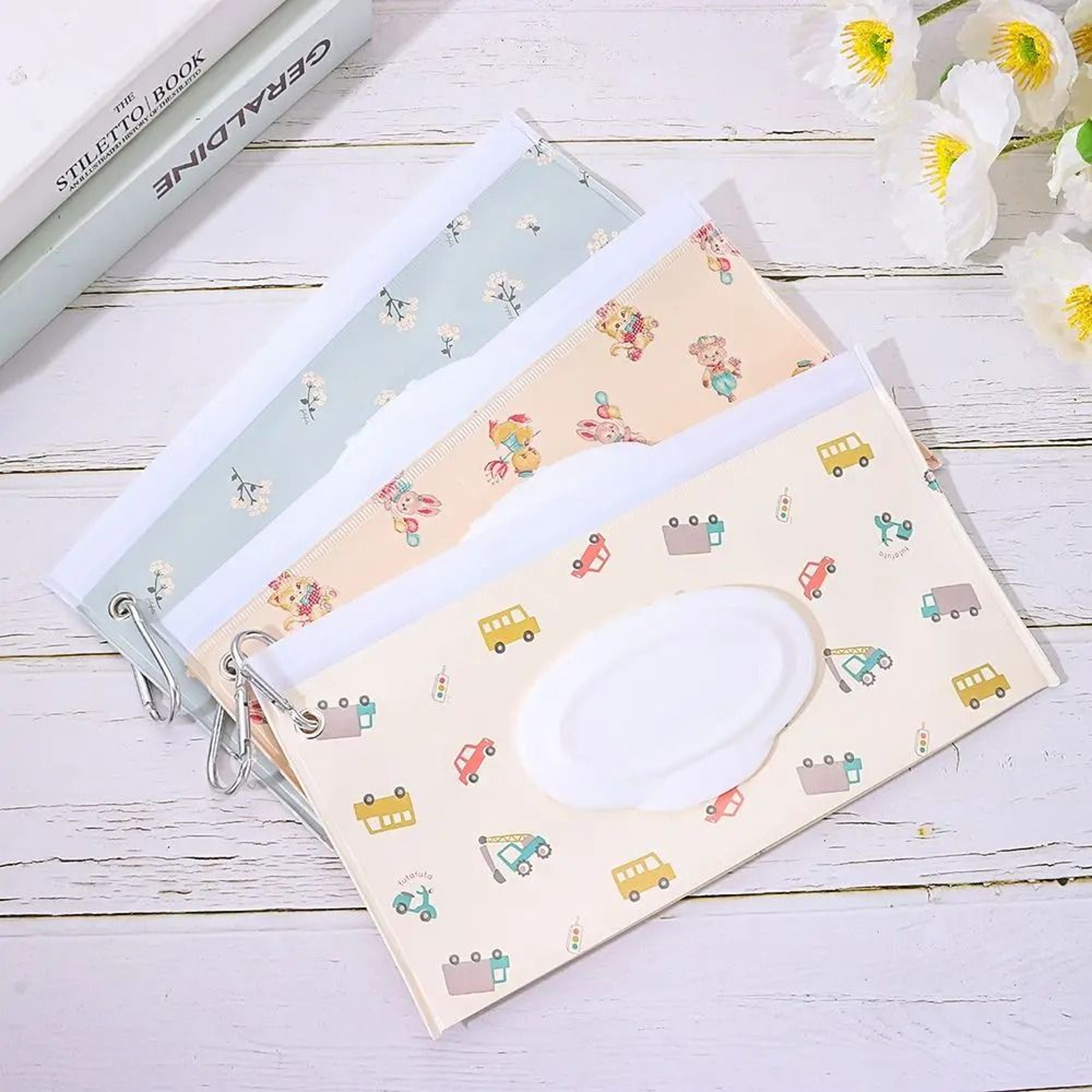 Portable Wet Wipe Pouch Refillable Wipes Holder Case With Flip Cover And Snap Strap 2