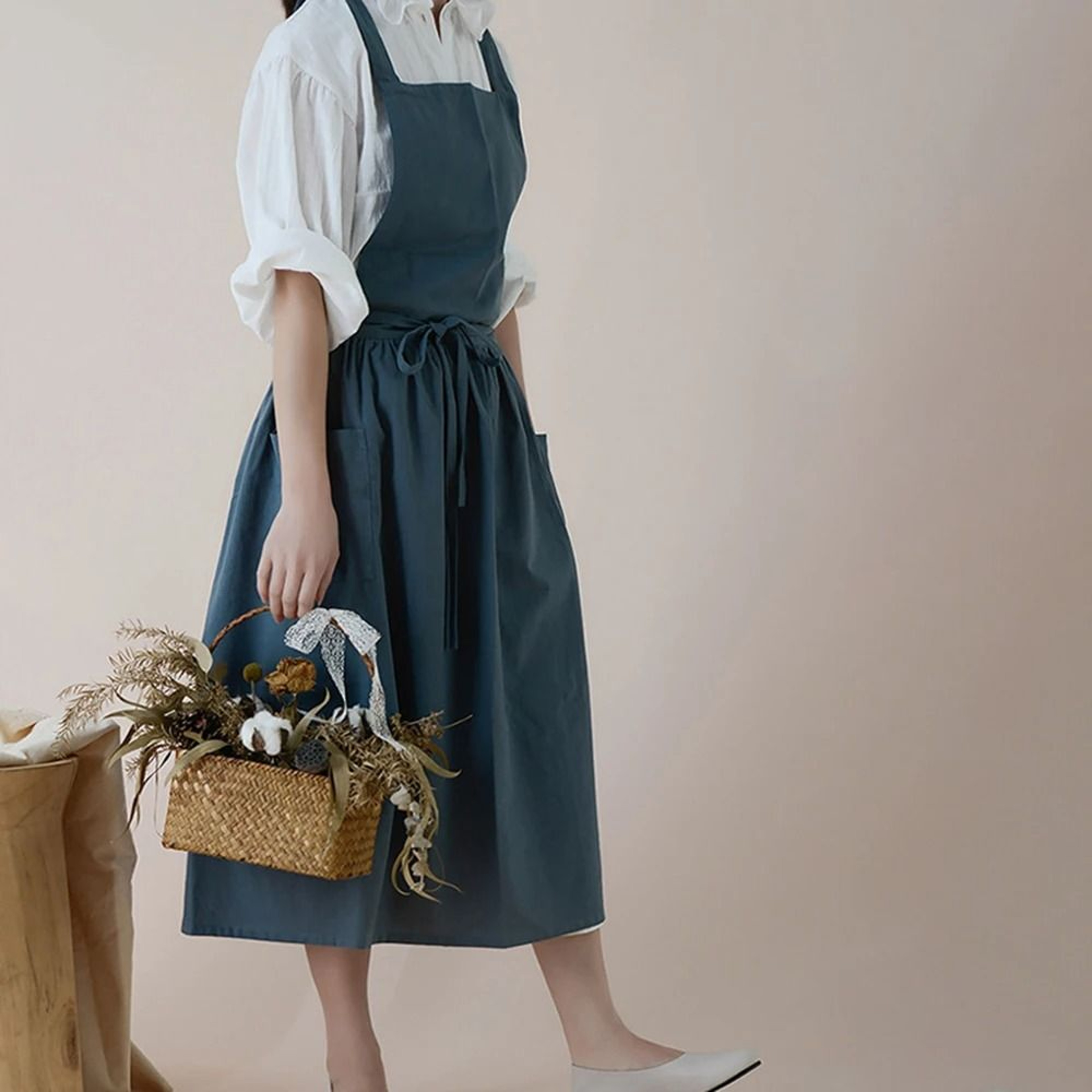 Japanese Style Long Floral Apron Waterproof Cotton Linen Baking And Teacher Smock Dress 0