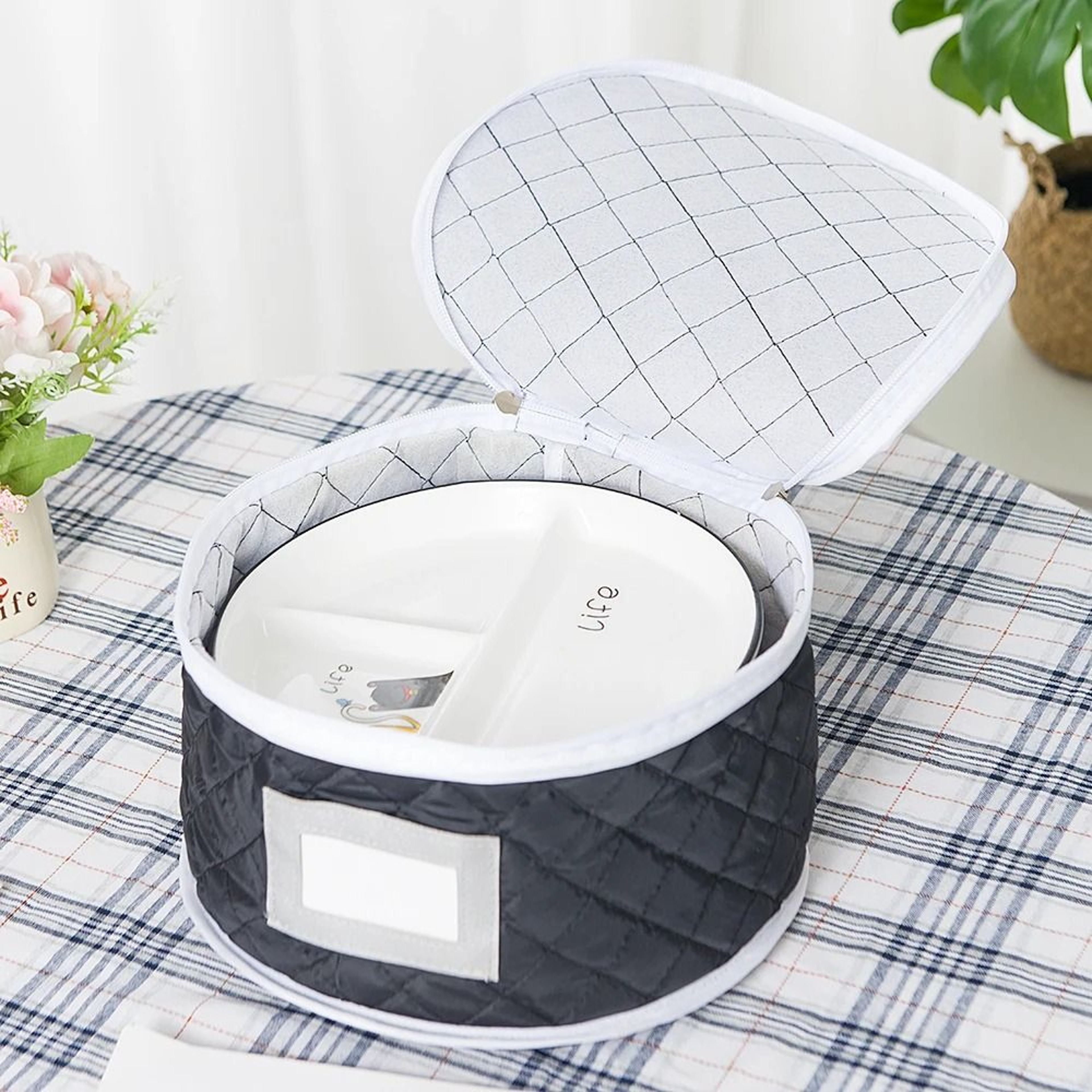 Quilted Tableware Storage Box With Zipper Lid For Plates Bowls And Dishes 6