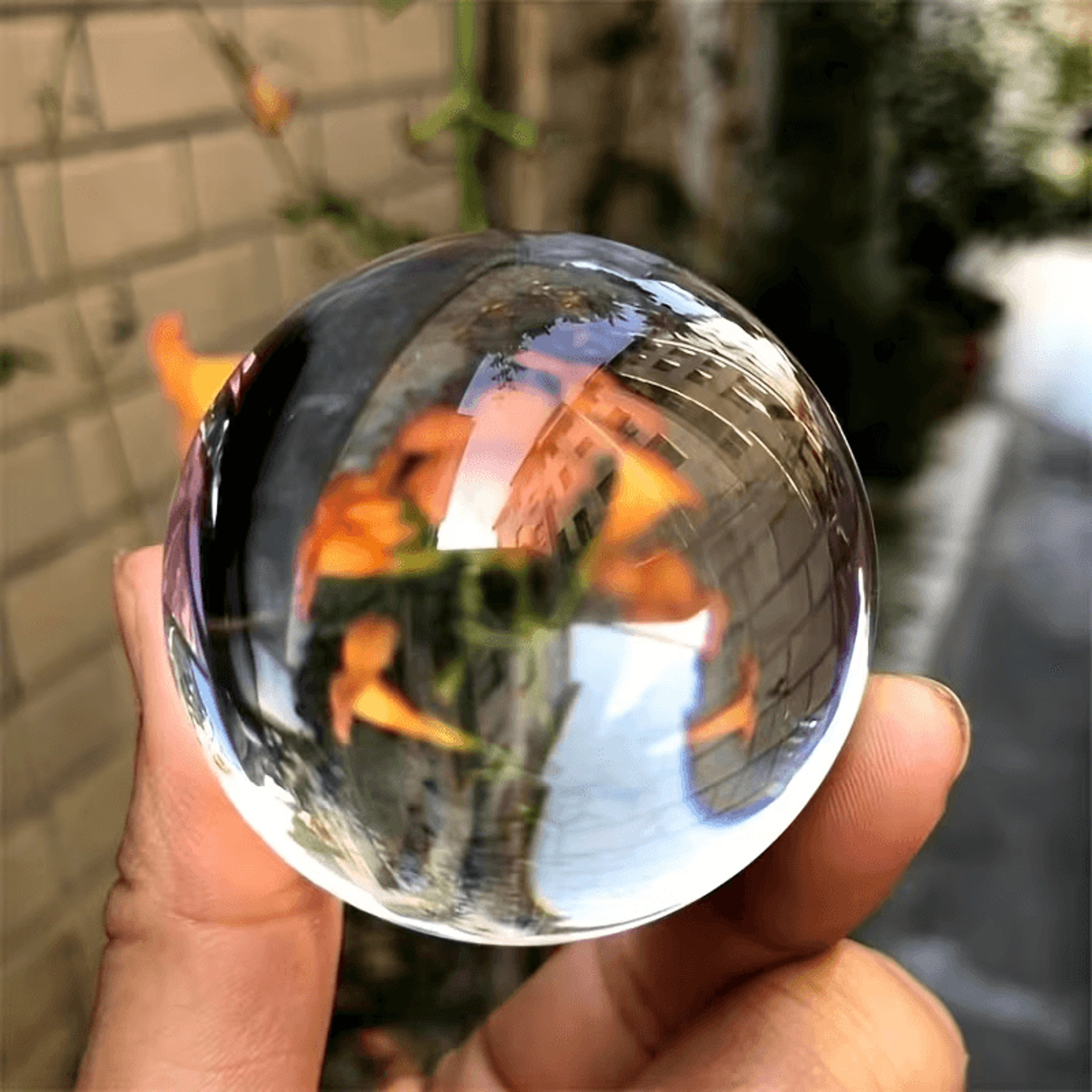 glass refraction sphere used with smartphone camera