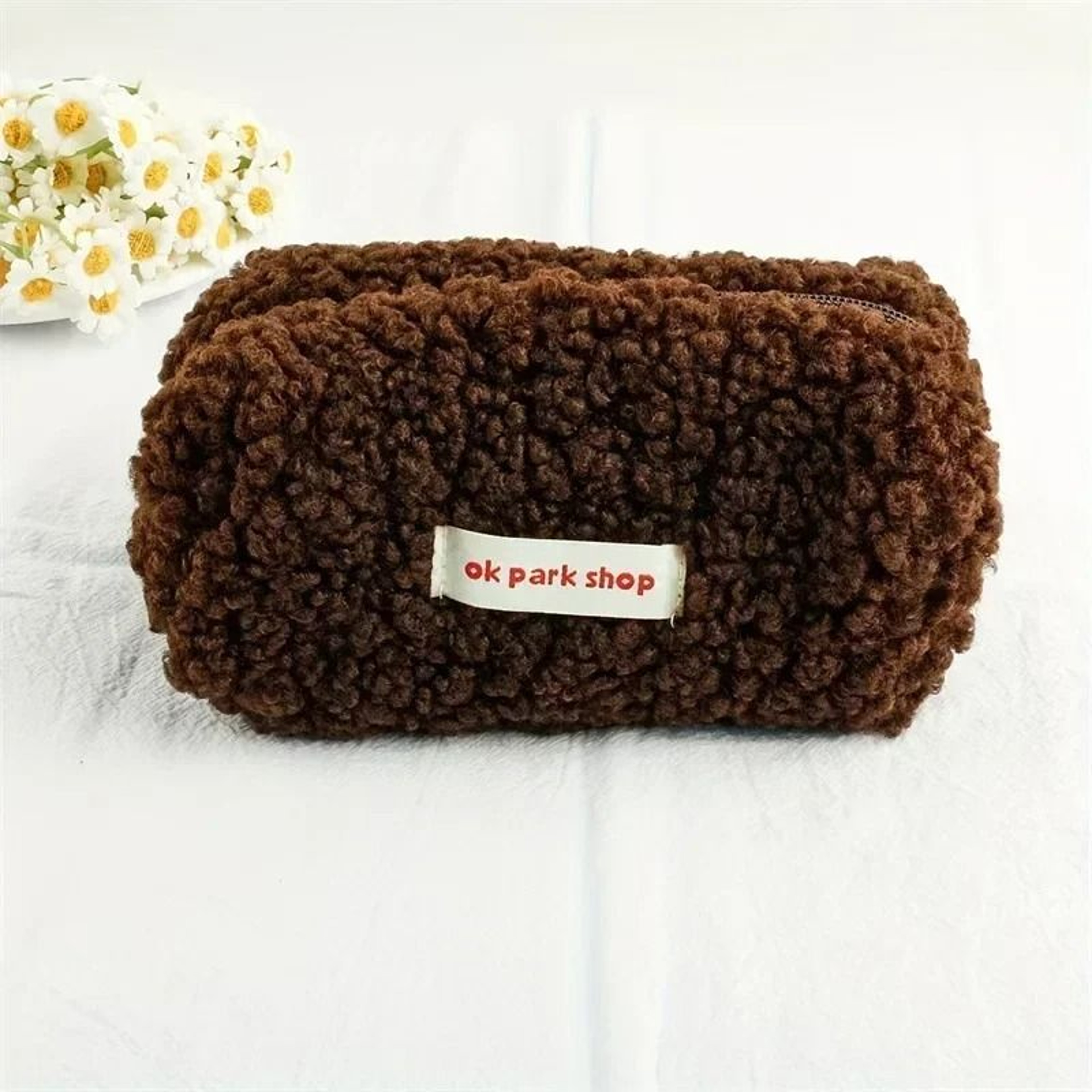 Plush Cosmetic Bag With Zipper Large Capacity Makeup And Travel Storage Pouch 8