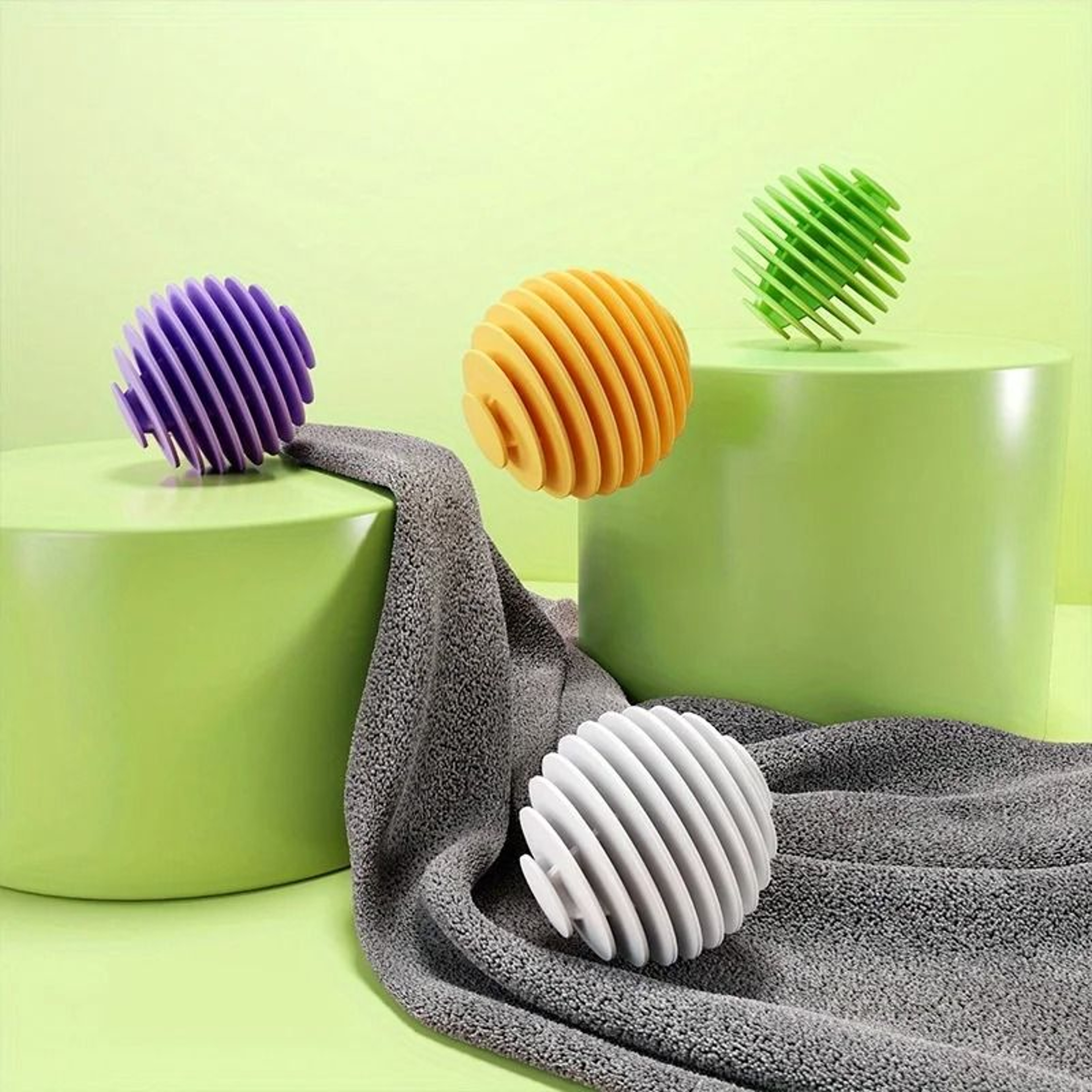 6 Piece Reusable Anti Tangling Laundry Balls For Magical Wrinkle Removal 4