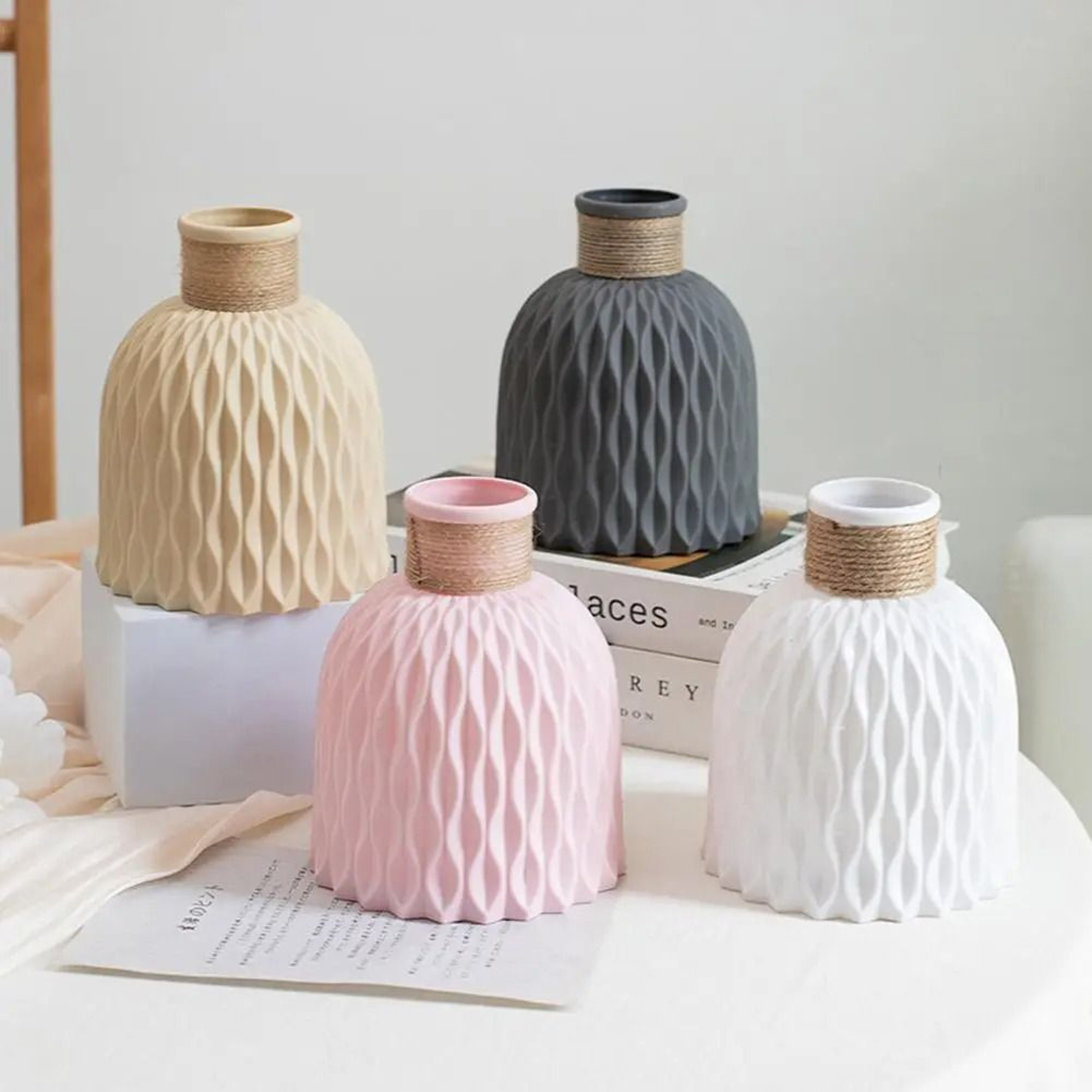 Shatterproof Porcelain Imitation Rope Plastic Vase 1