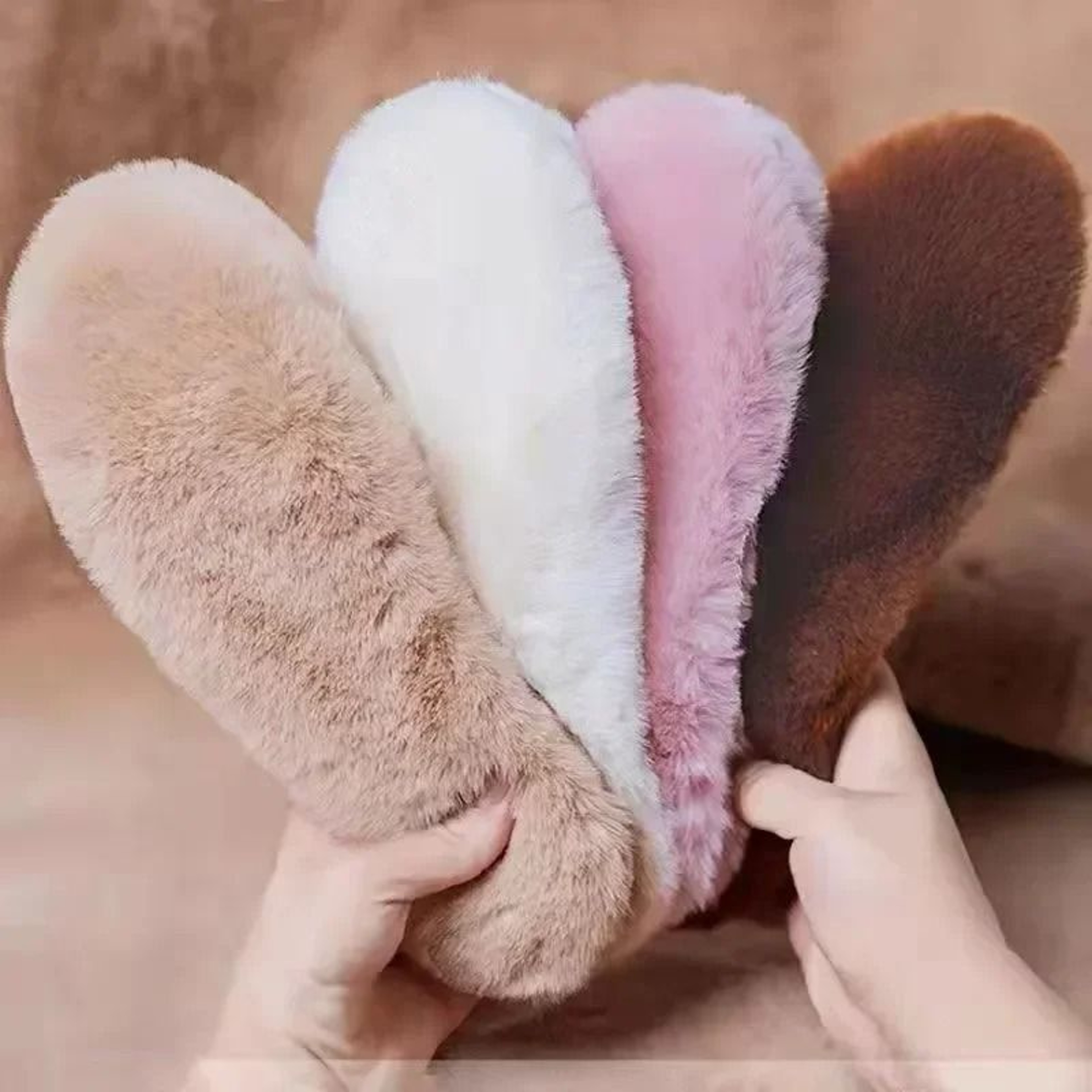 Warm Winter Plush Imitation Rabbit Fur Insoles 0