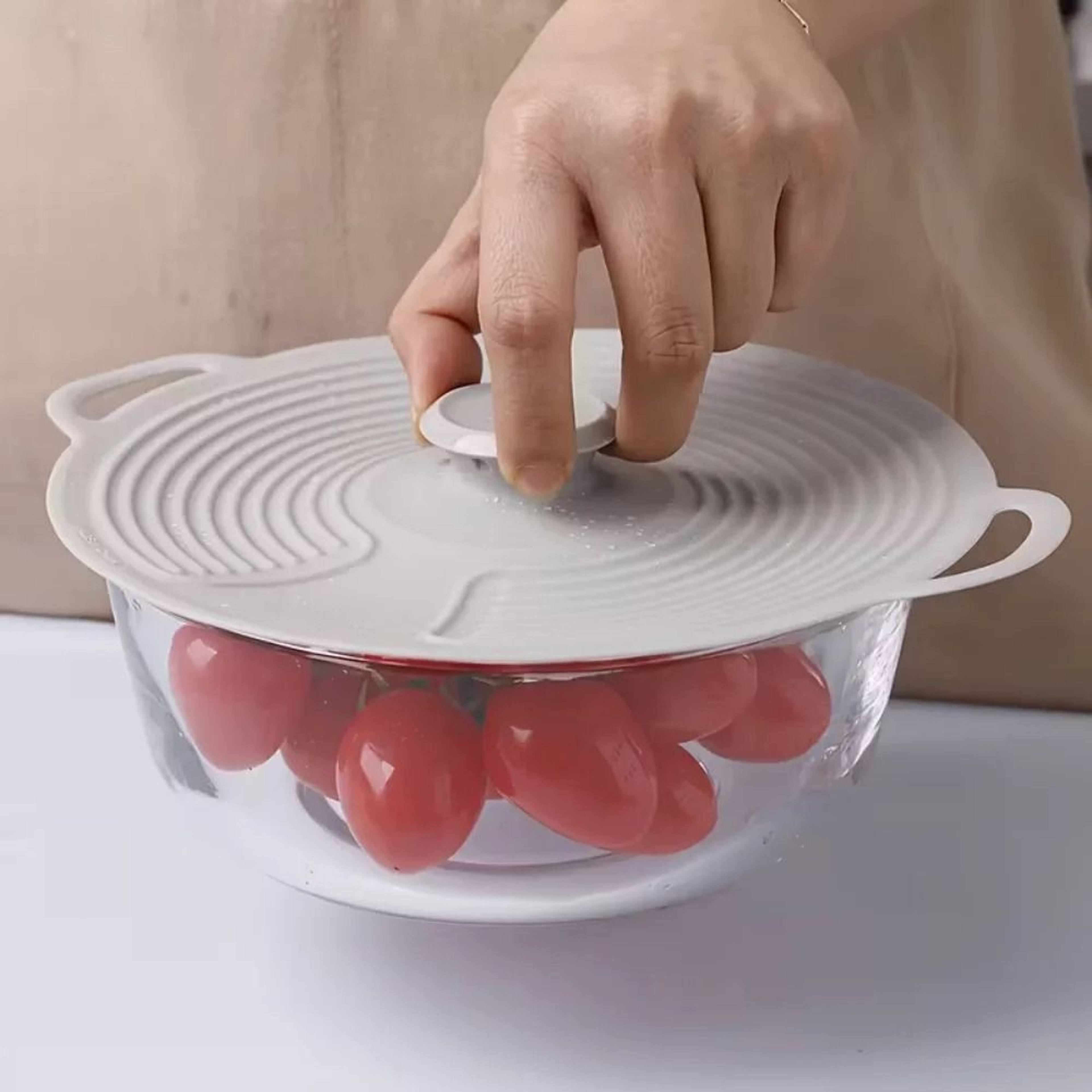 Universal HeatResistant Silicone Suction Lids And Microwave Splash Guard 3