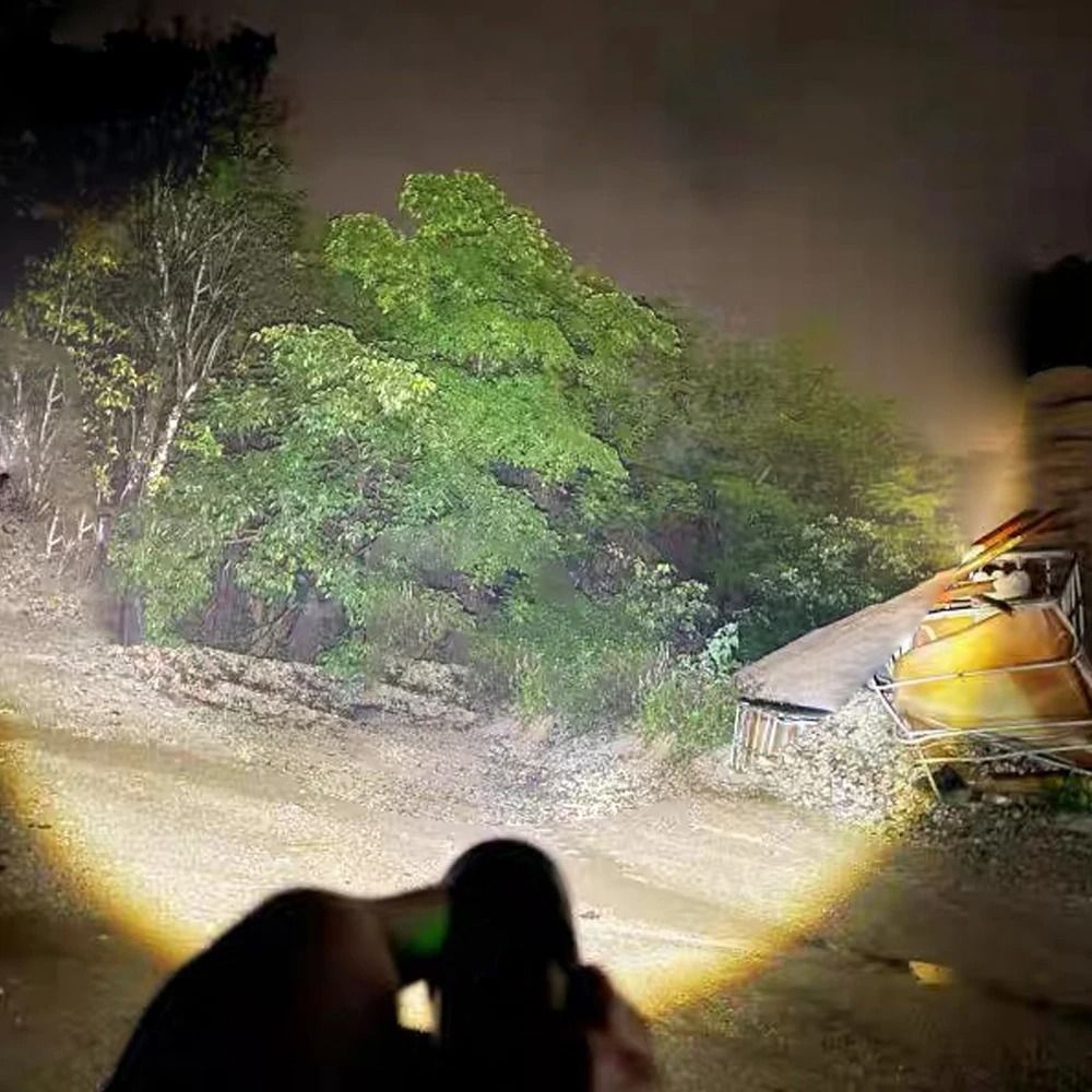 Extreme Beam LED Rechargeable Searchlight  Portable Zoomable Camping Torch 6