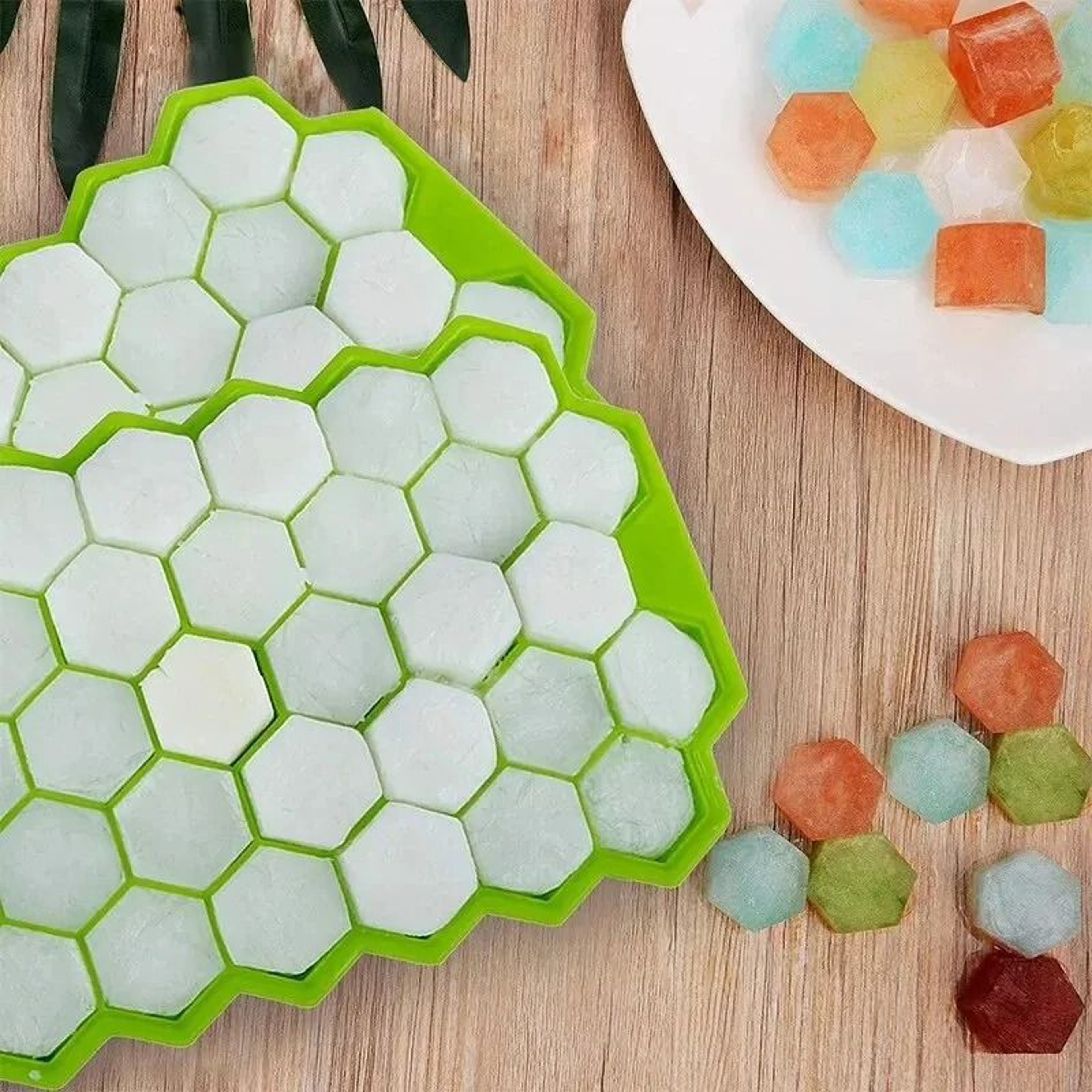 37Lattice Honeycomb Silicone Ice Cube Tray 6