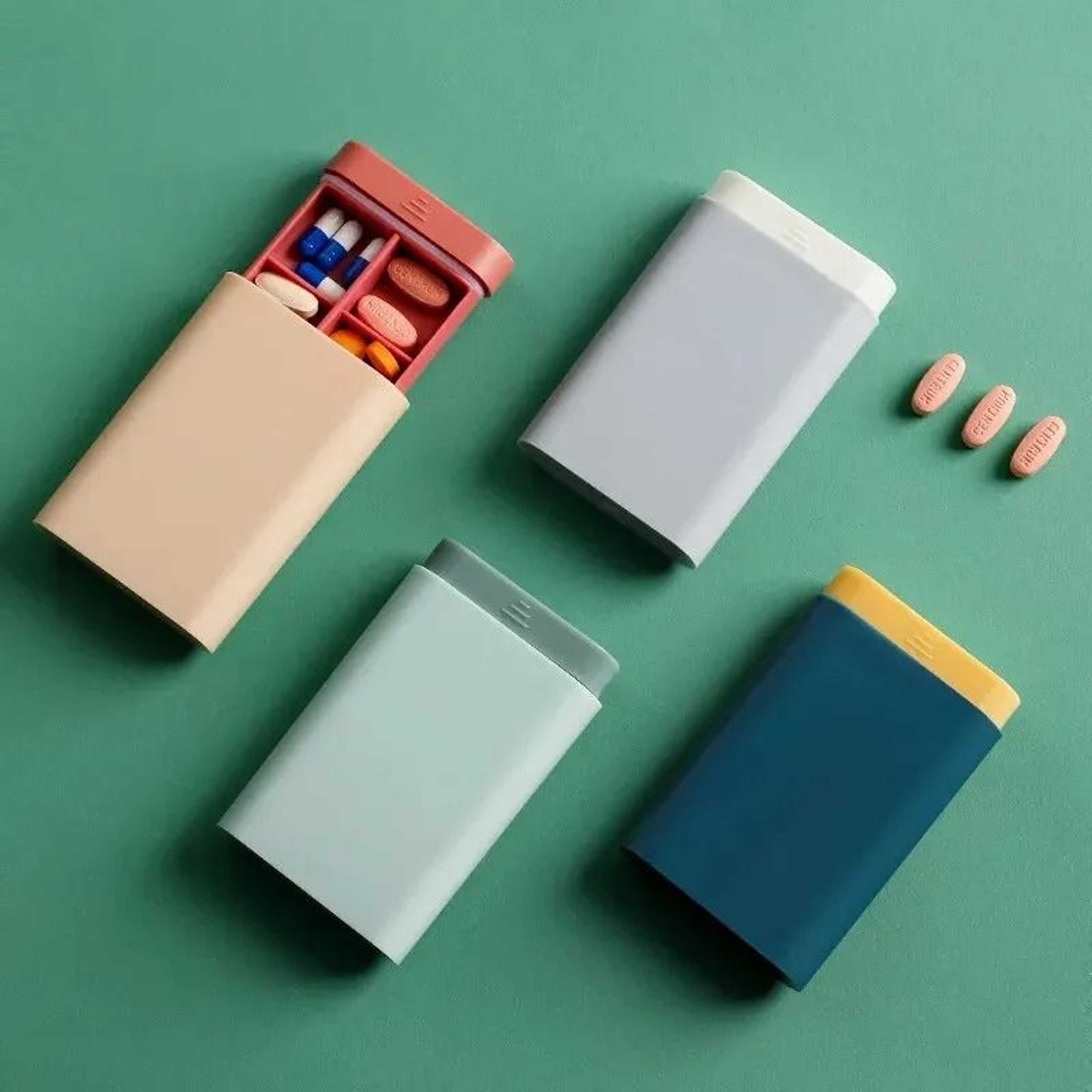 6Grid Rectangle Medicine Box  Portable Vitamin  Pill Storage Case 0