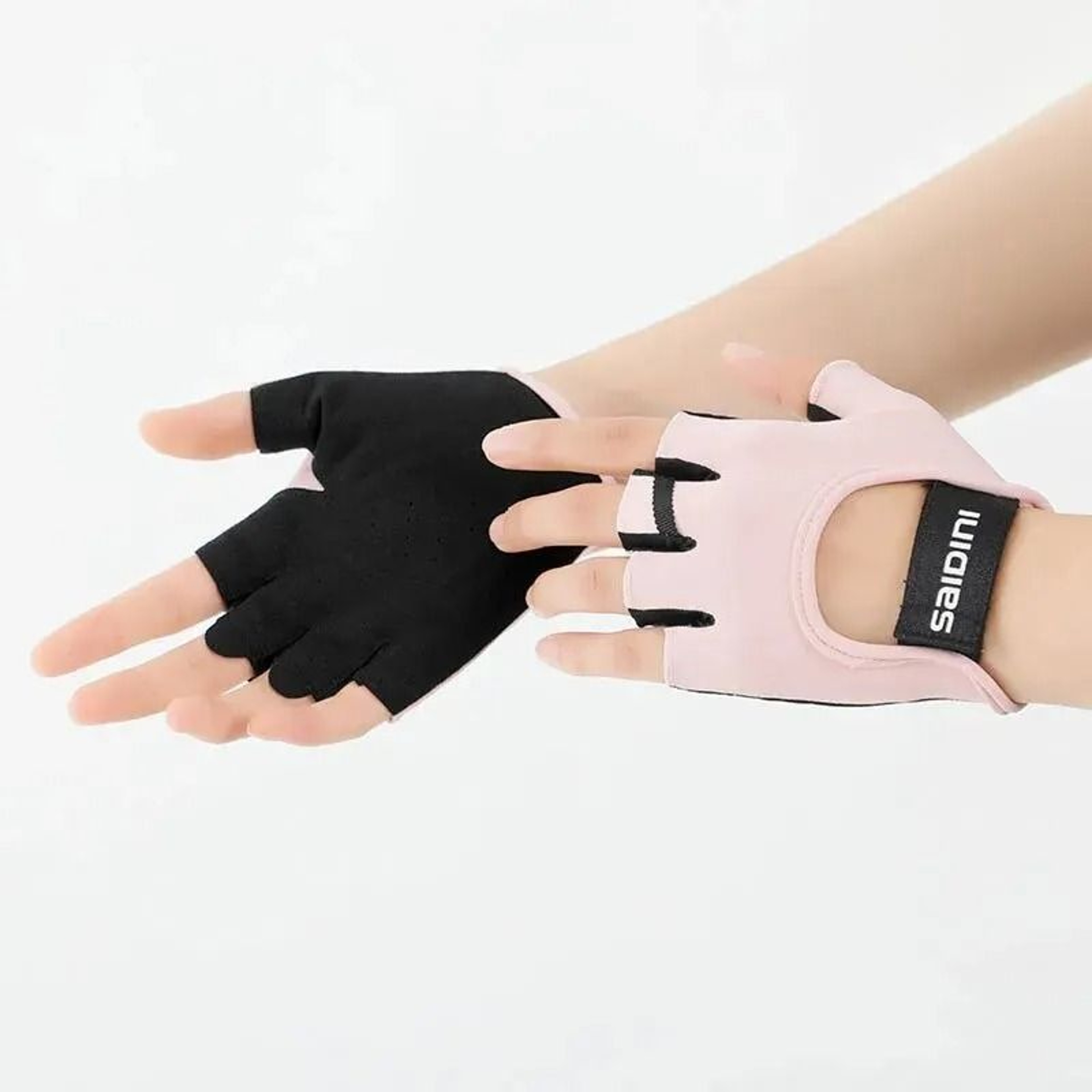 Womens HalfFinger Sports Gloves  AntiSlip  ShockAbsorbing Fitness Gear 2