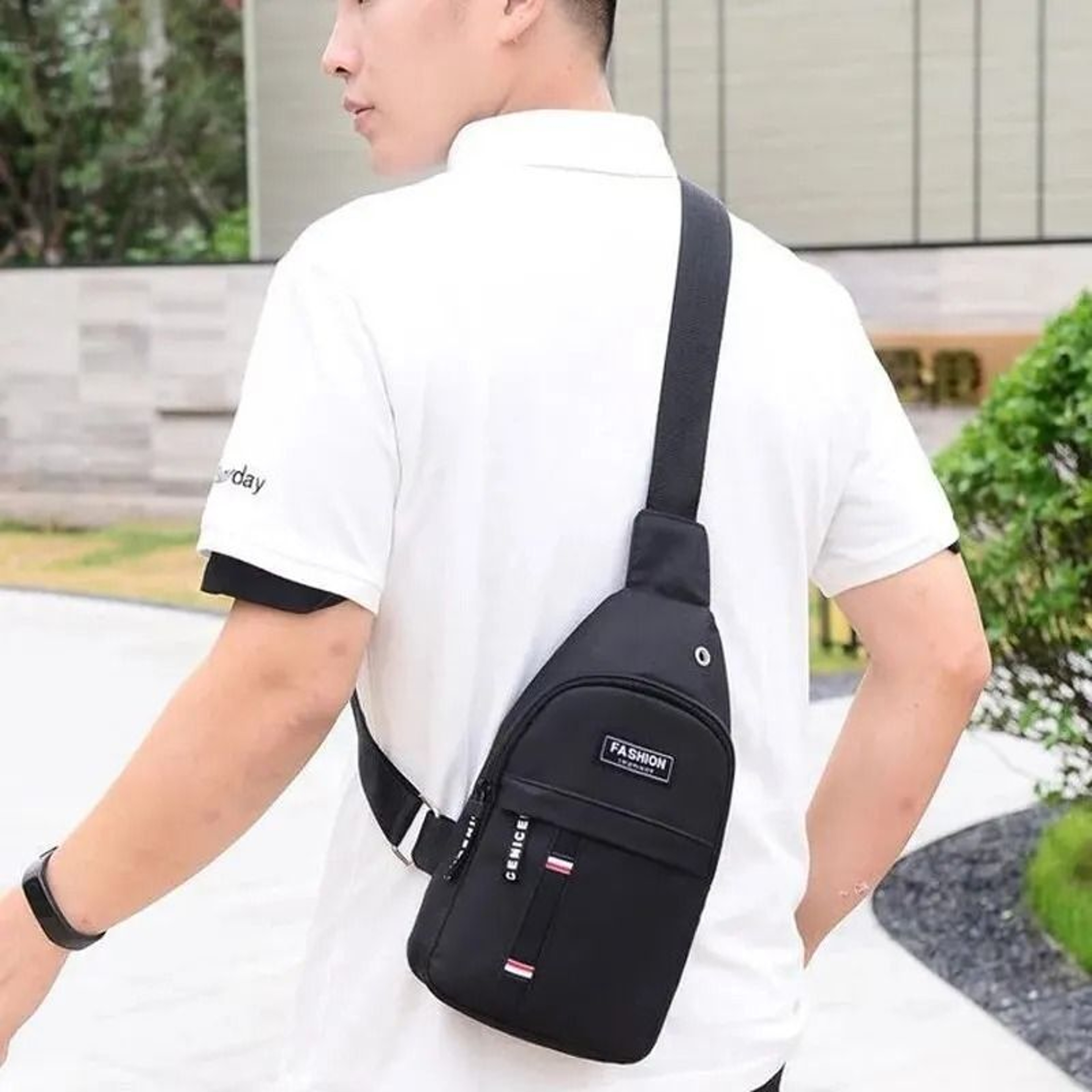 Lightweight Minimalist Crossbody Shoulder Bag 6