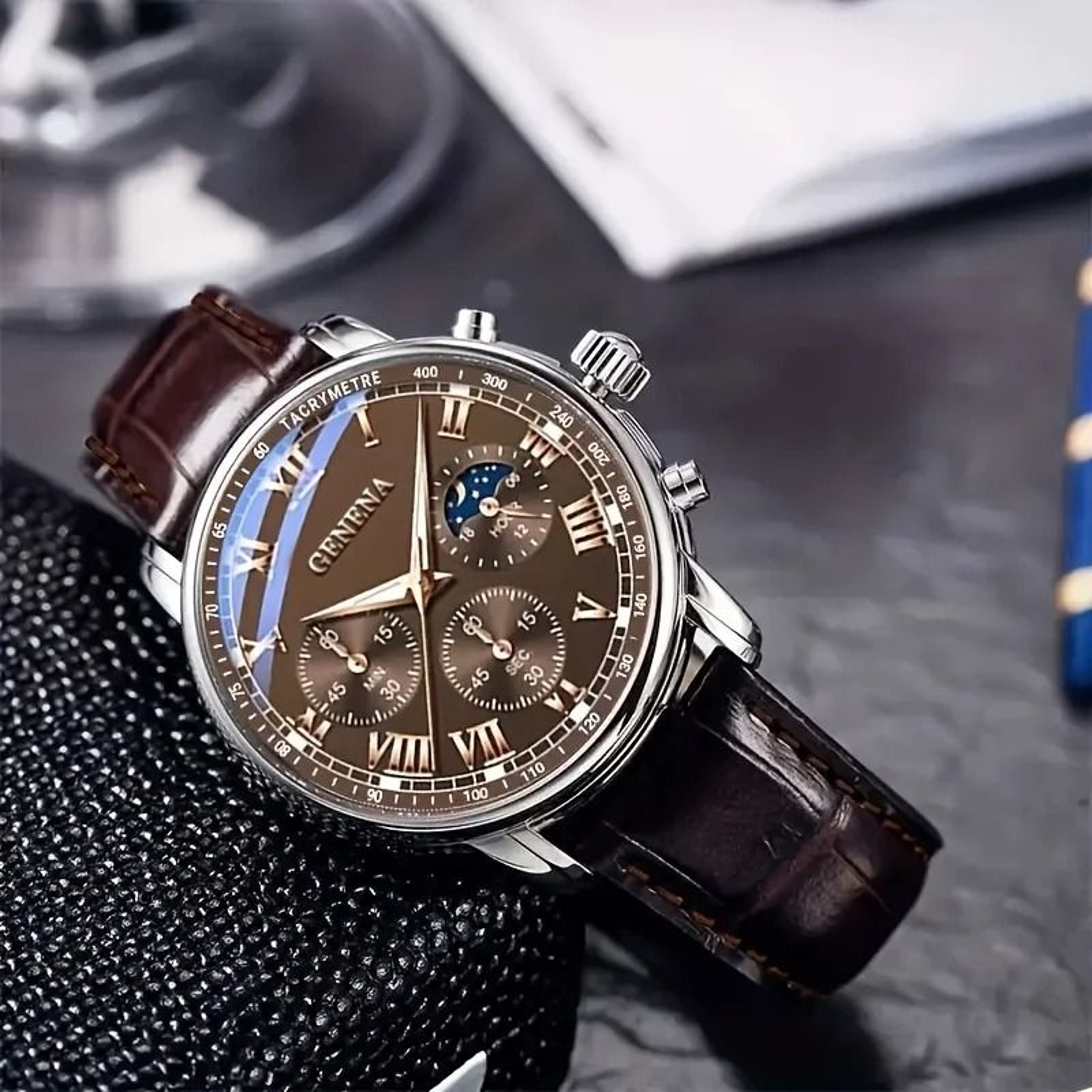 Mens Luxury Business Watch  HighQuality Quartz Sport Watch With Luminous Display 3