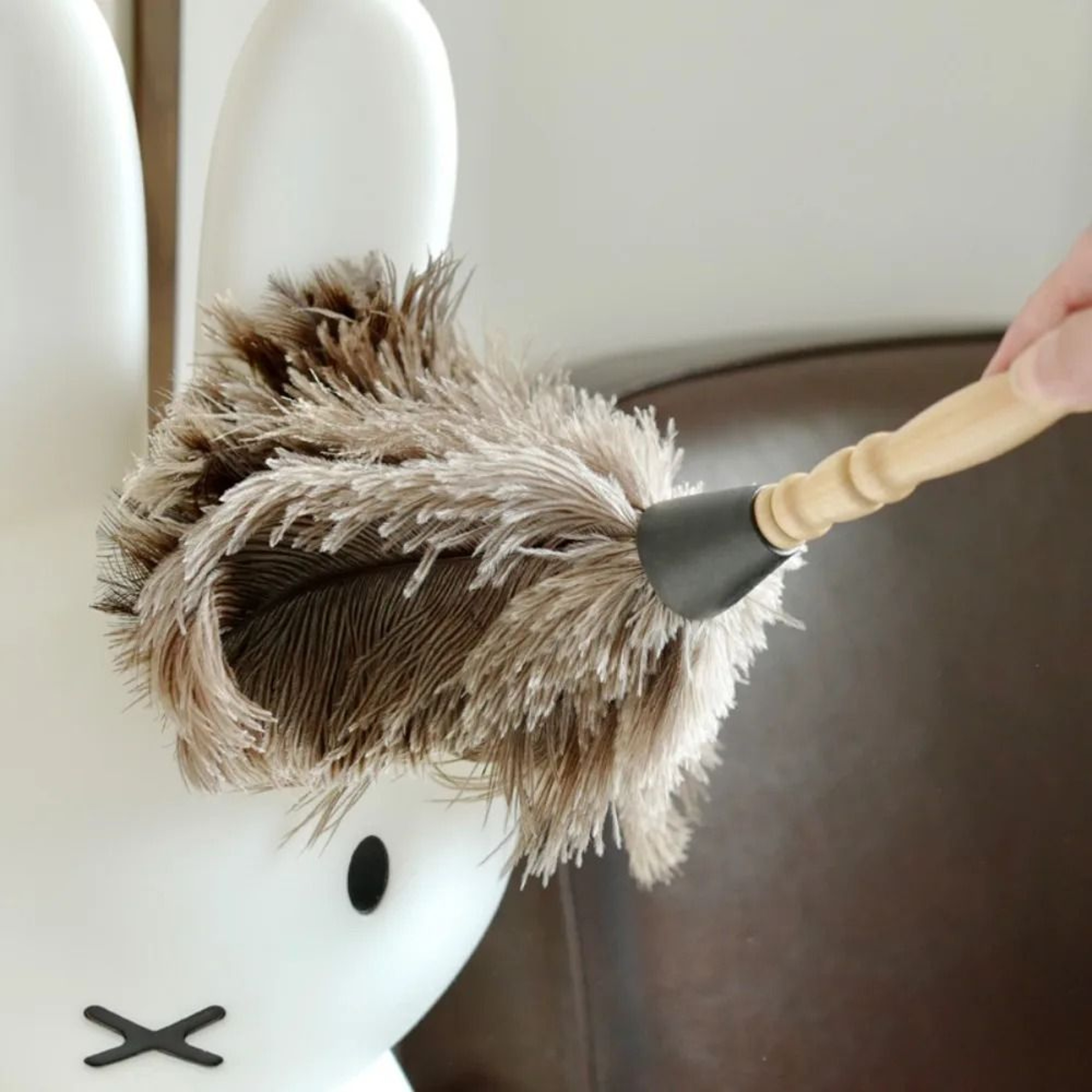 Natural Ostrich Feather Duster  Soft Dust Removal Brush With Wooden Handle 4