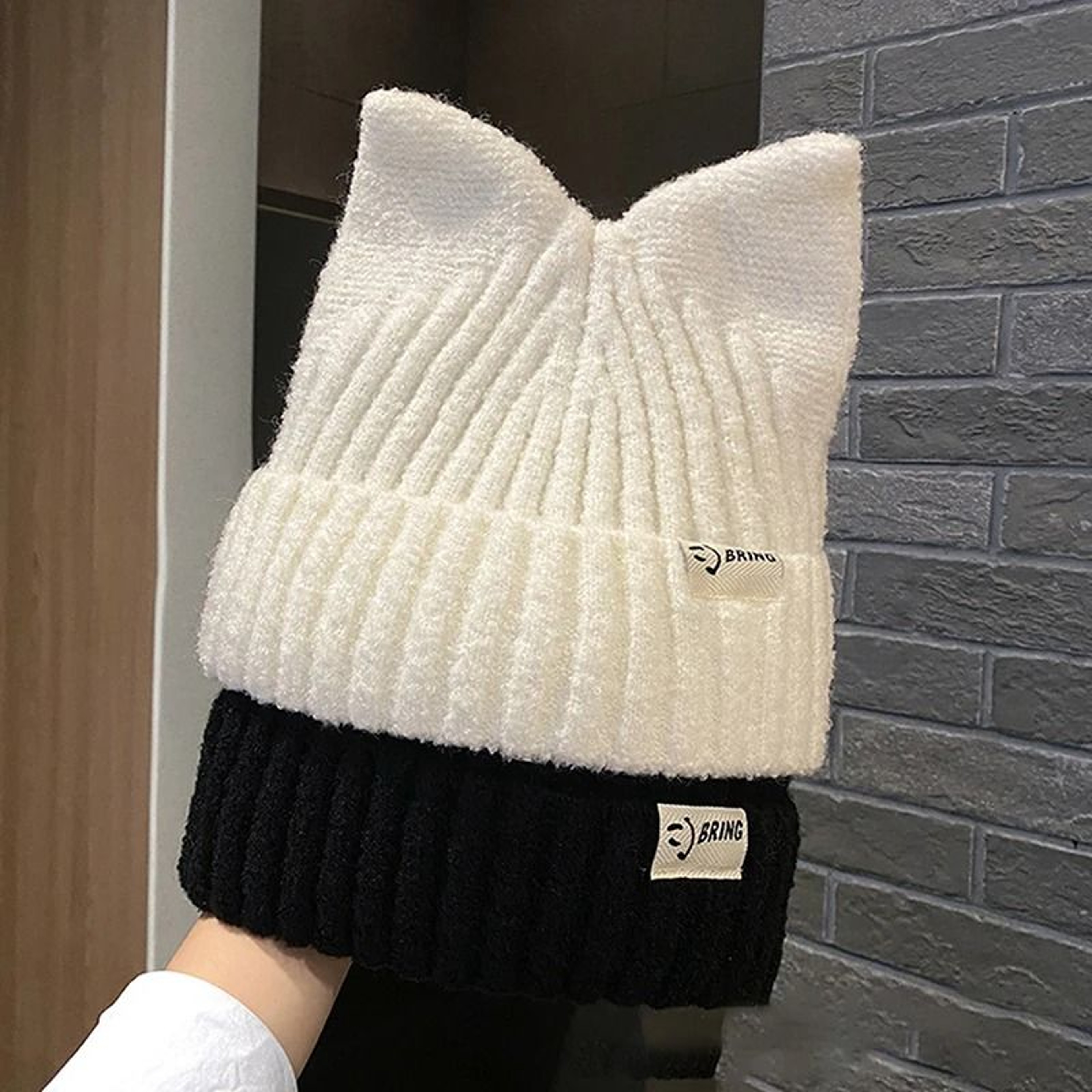 Cute Cat Ears Beanie  Sweet  Versatile Thermal Knitted Hat For Women 3