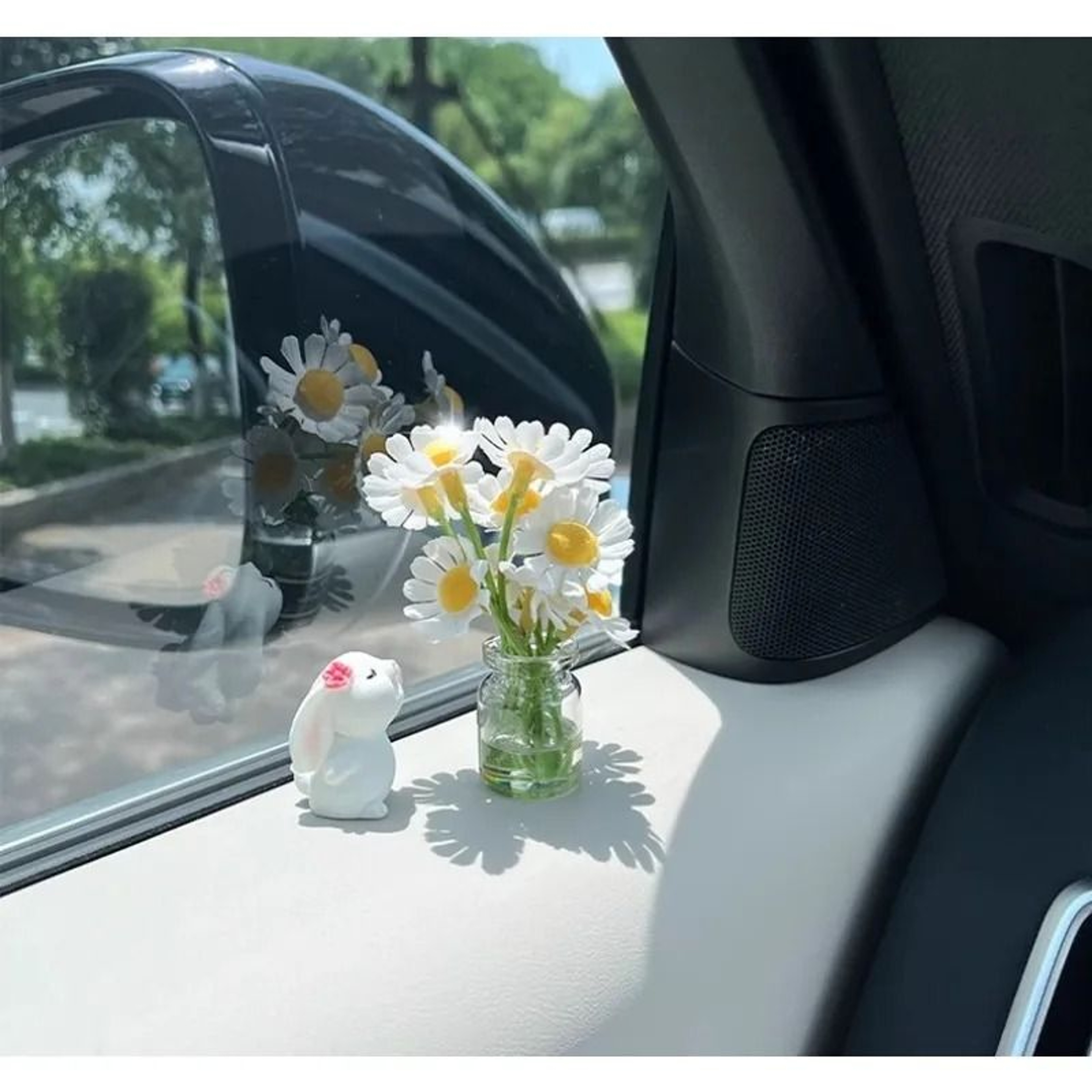 CarMounted Bunny Floral Ornament  Healing Mini Vase Car Fragrance 4