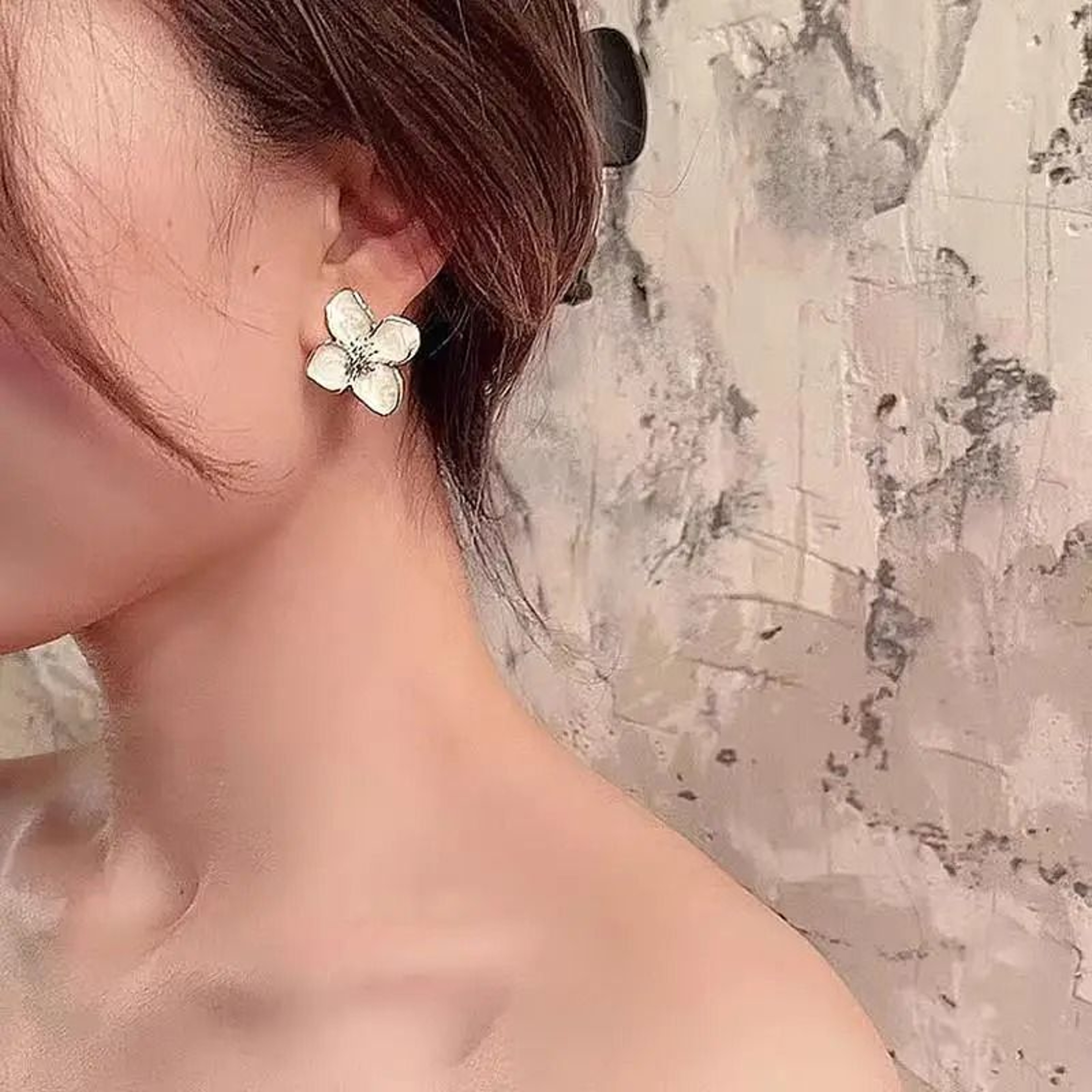 Korean Retro Drip Glaze Red Flower Earrings 5