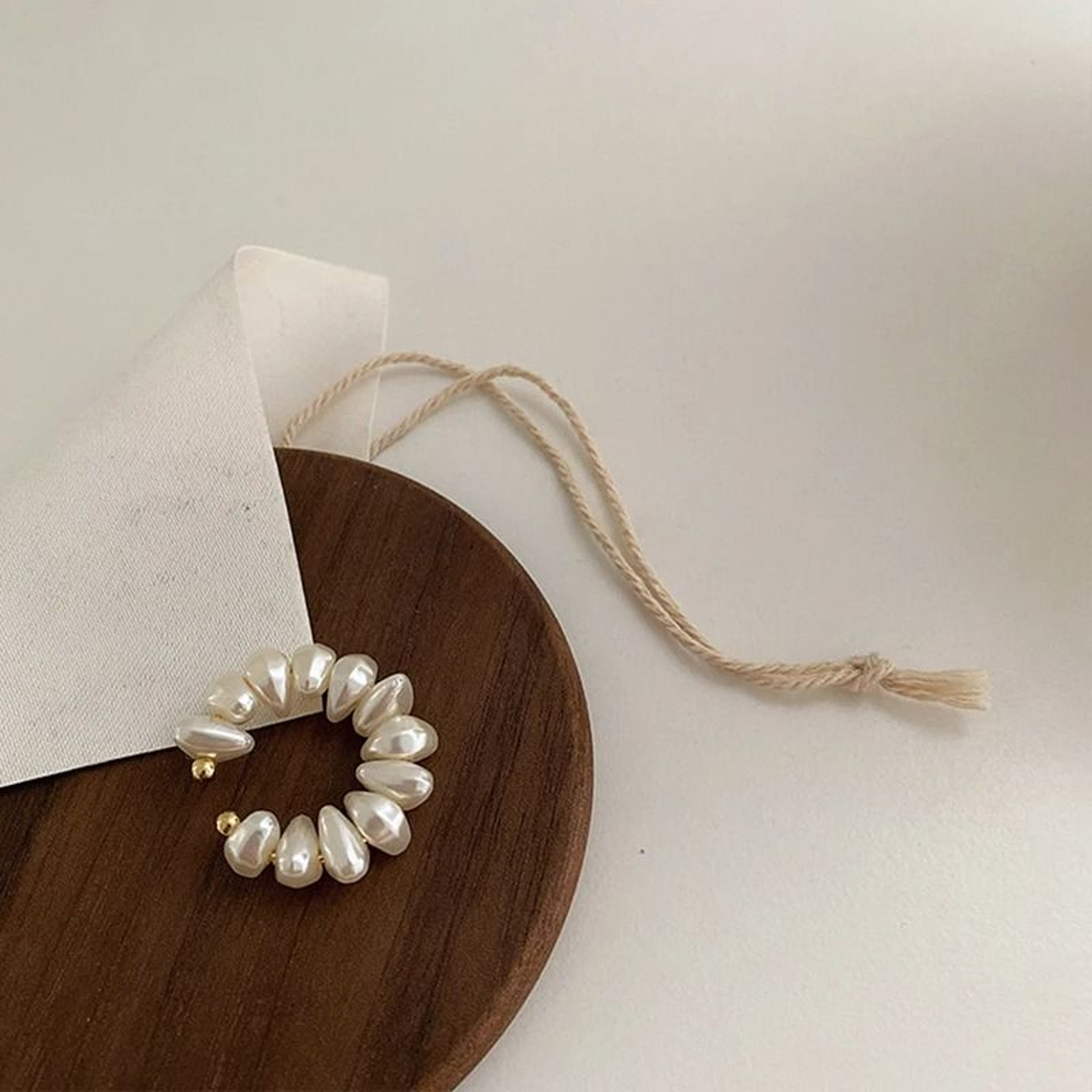Irregular Pearl Ear Clip  Fake Piercing Cuff 4