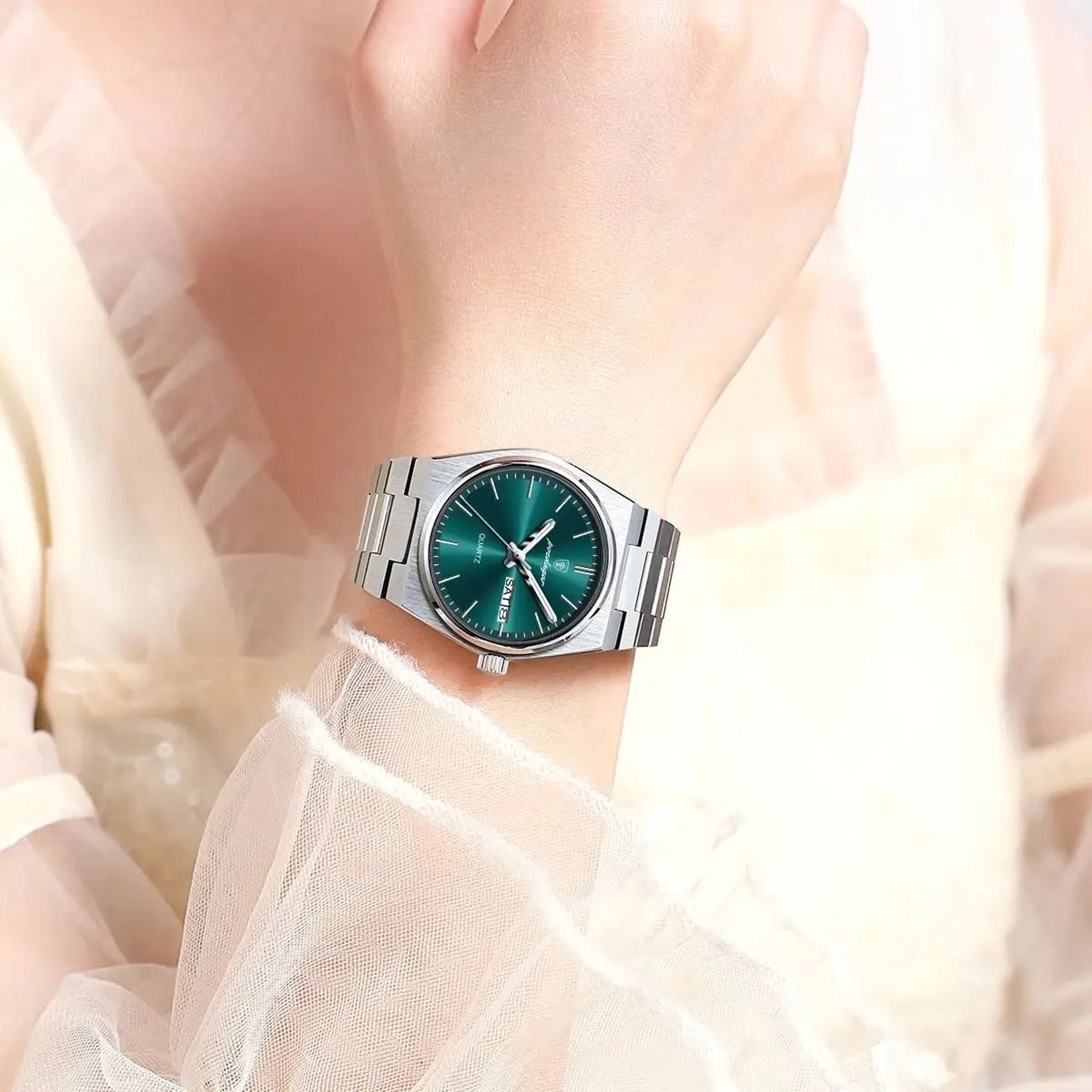 Stainless Steel Quartz Watch  Waterproof Luxury Timepiece With Date And Week Display For Women 3