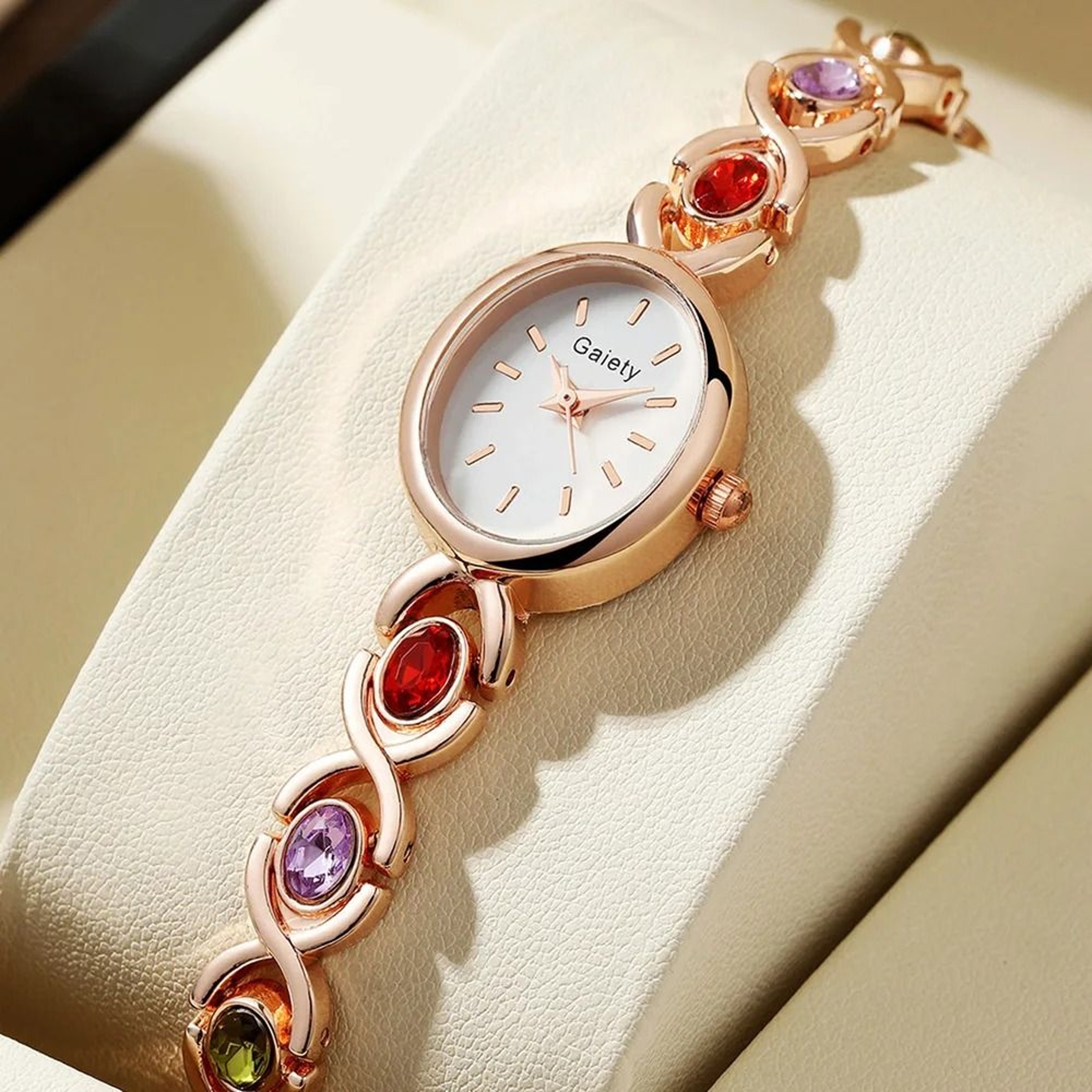 Elegant Oval Rhinestone Temperament Watch  Retro Luxury Quartz Wristwatch For Ladies Fashion And Da 1