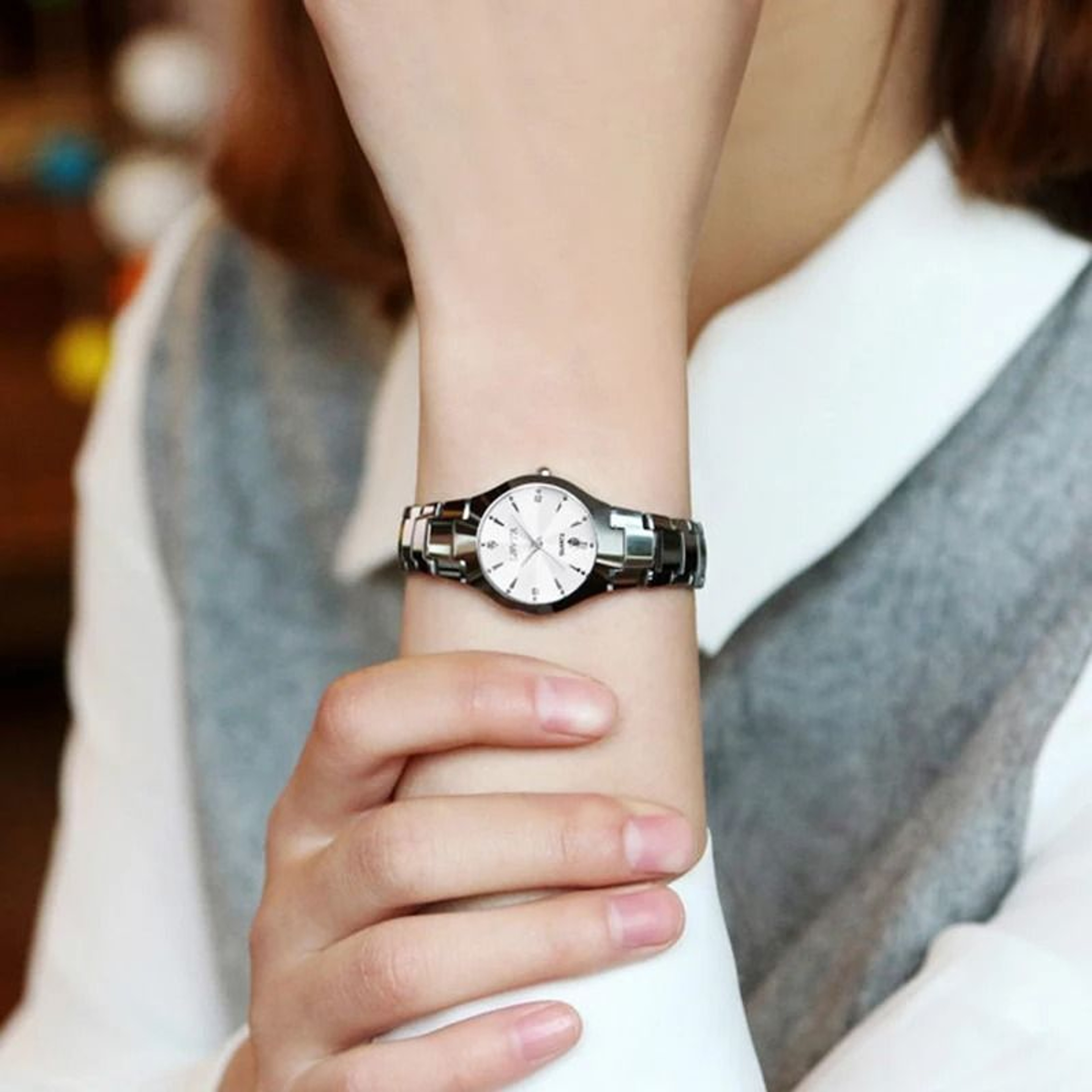 Stainless Steel Business Watch  Luxury Waterproof Quartz Timepiece With Calendar For Men Women And  2