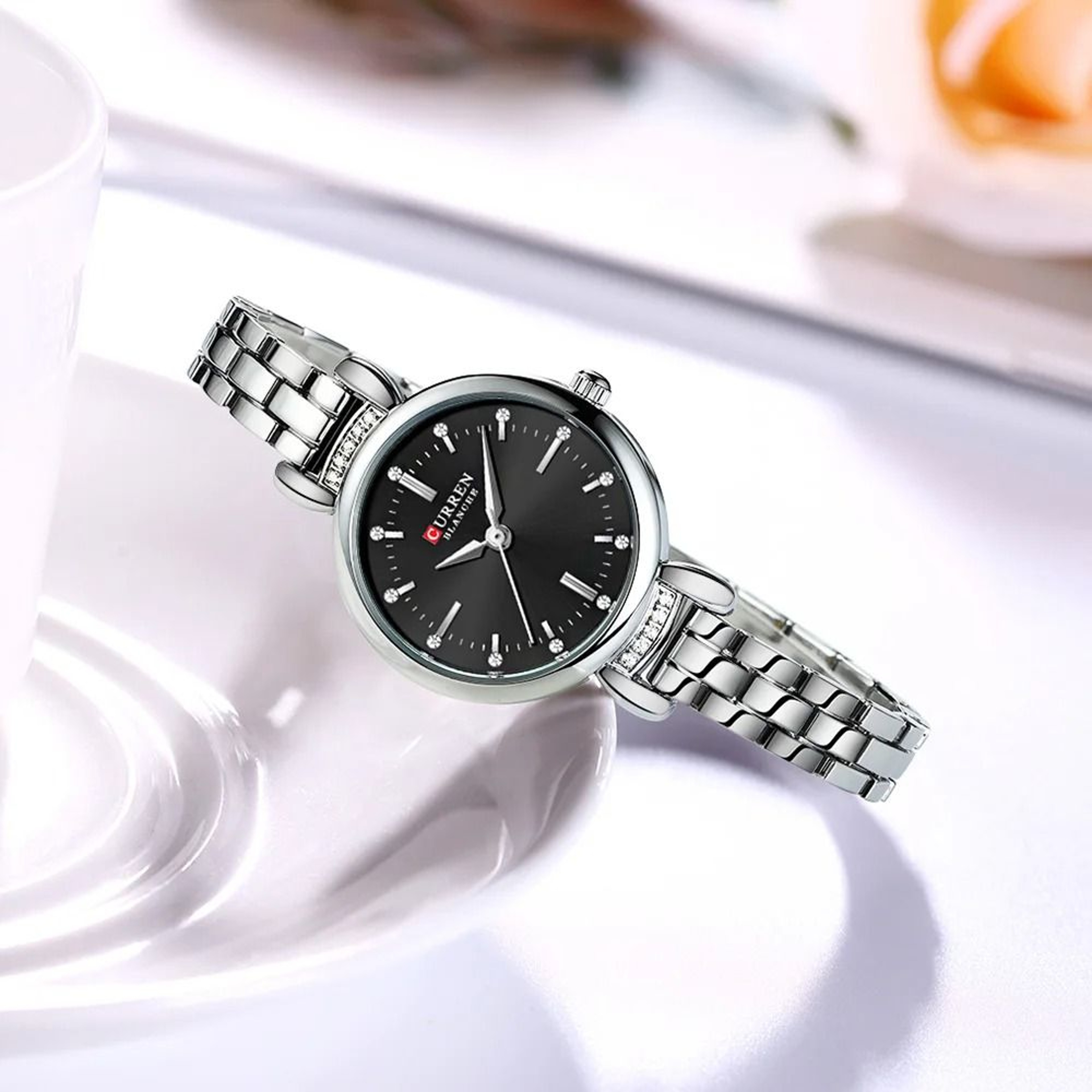 Elegant FloralEngraved Bracelet Watch  Luxury Fashion Dress Wristwatch For Sophisticated Women 4