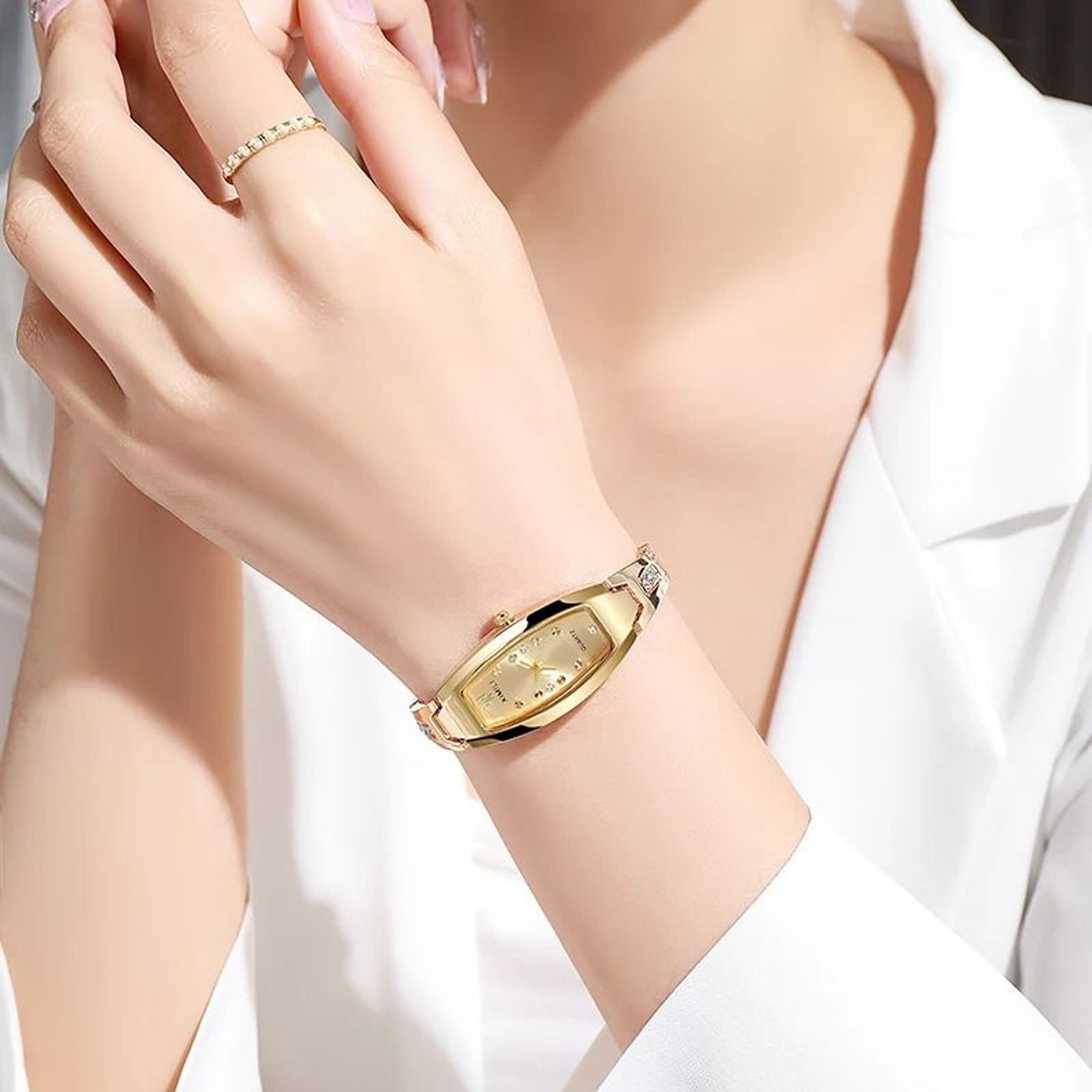 Luxury Diamond Executive Watch  Bracelet Set  Premium Stainless Steel Quartz Timepiece With Matchin 0