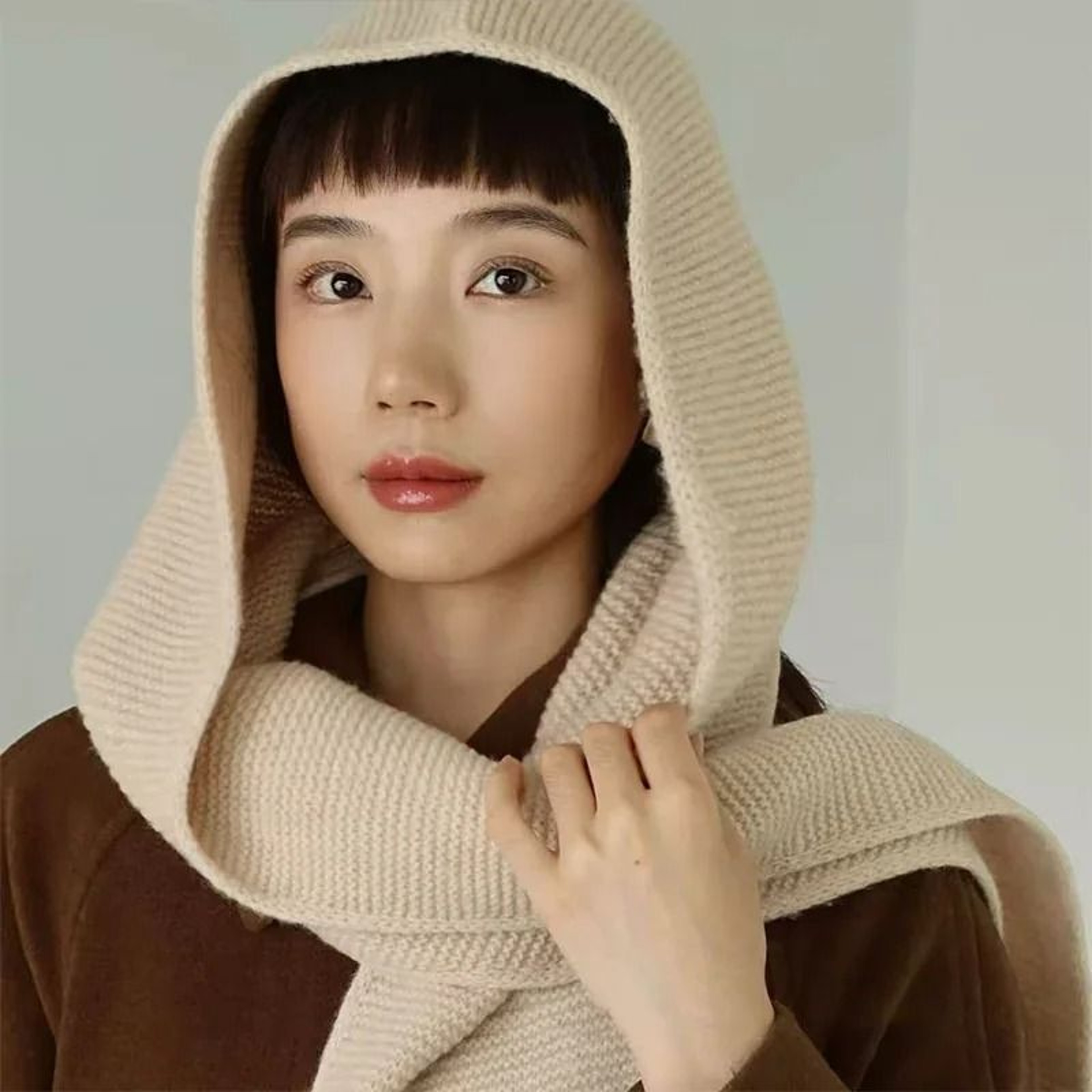 100 Pure Wool Oversize Sophie Scarf And Balaclava Hood 0
