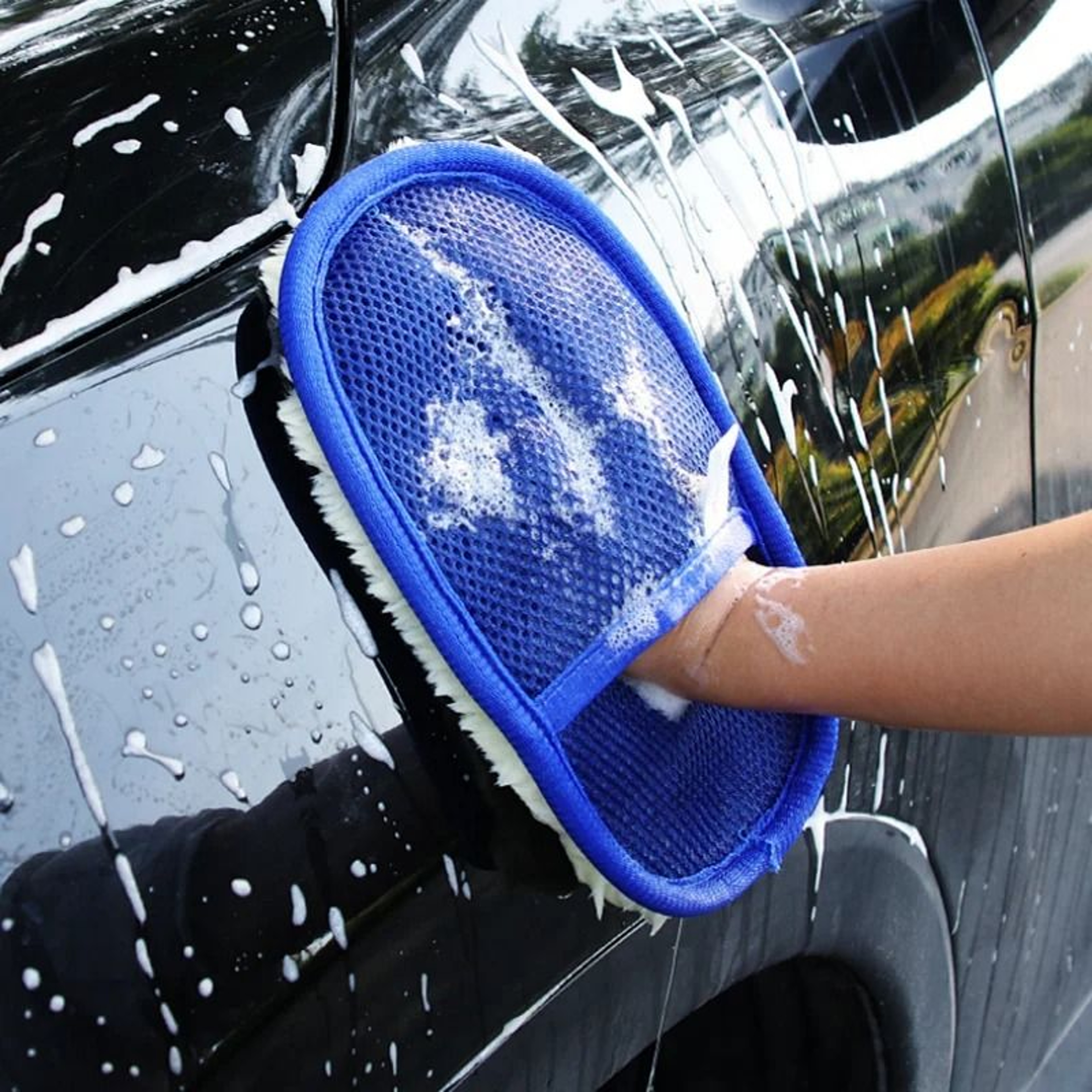 HighAbsorbency Microfiber ScratchFree Car Washing Glove 0