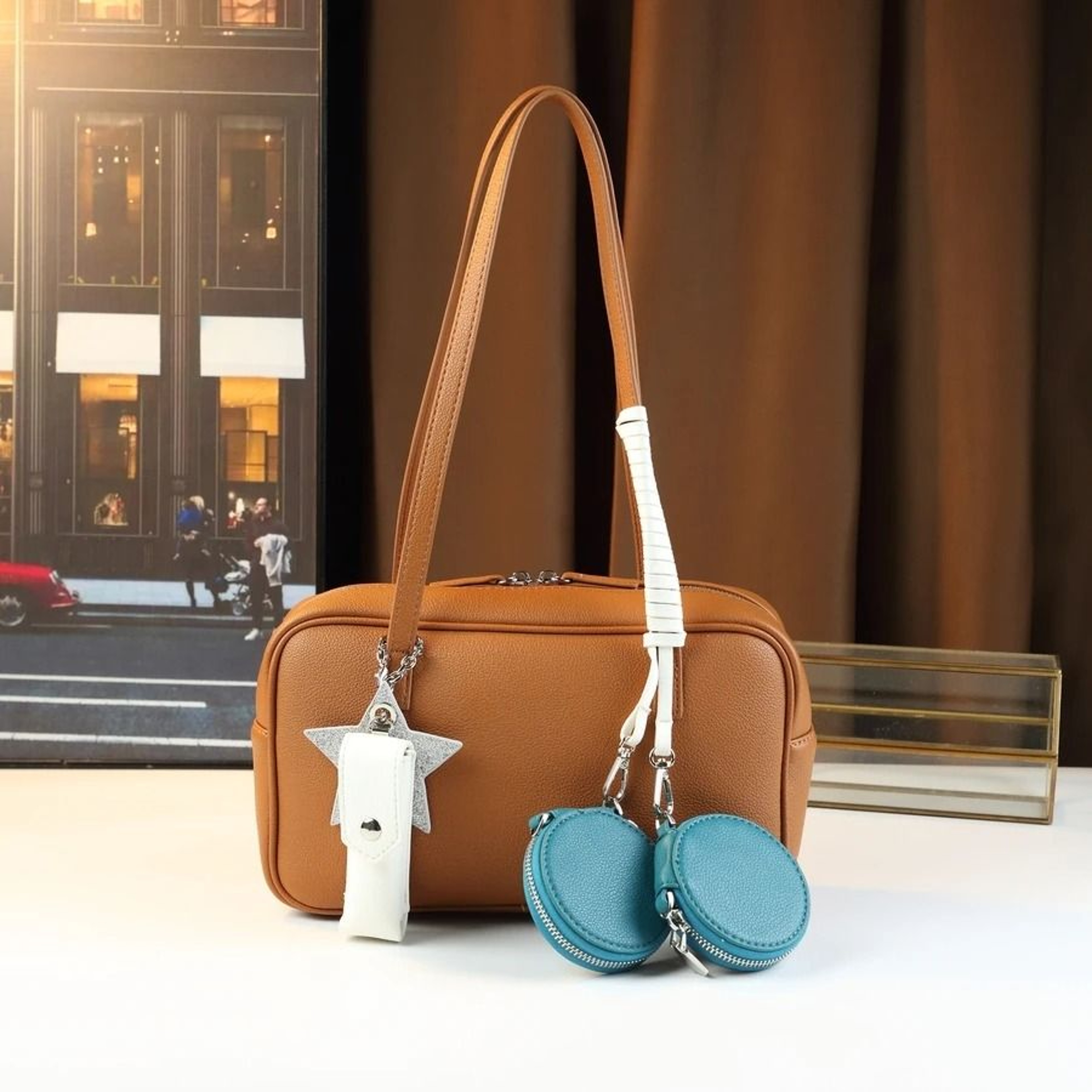 HighCapacity Boston Messenger Handbag 6