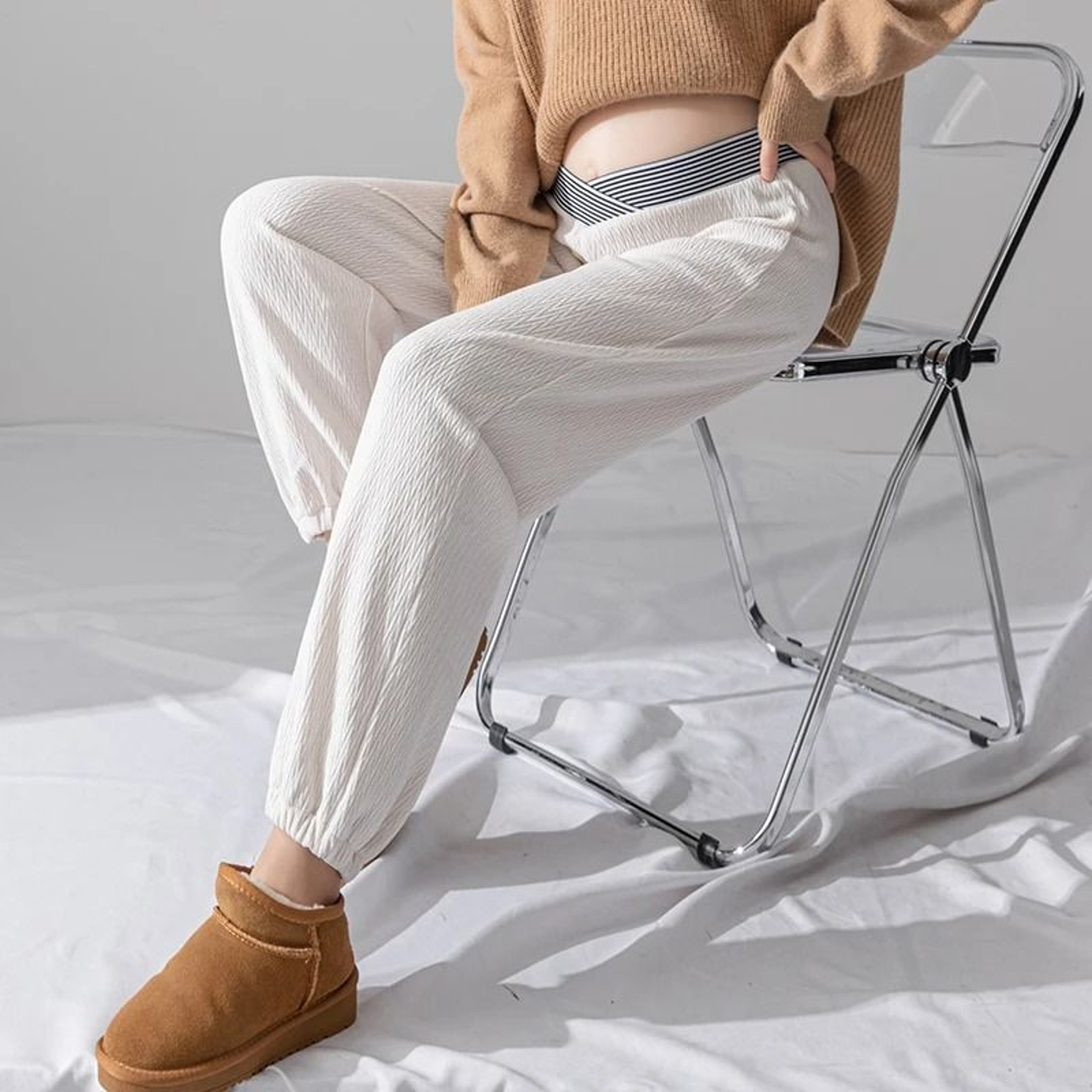 Low Waist Relaxed Wide Leg Maternity Trousers 2
