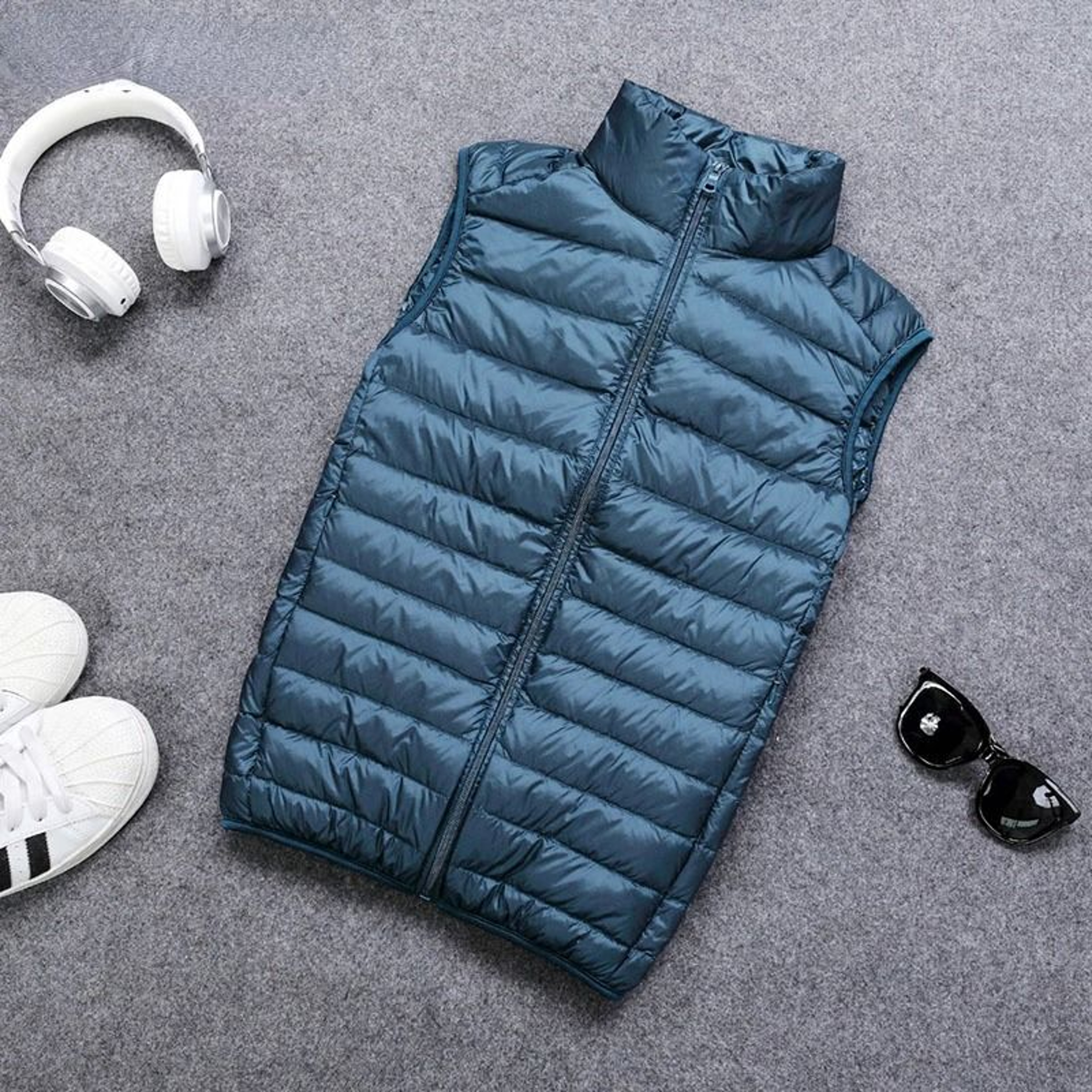 Mens Premium 90 White Duck Down Portable Vest 0