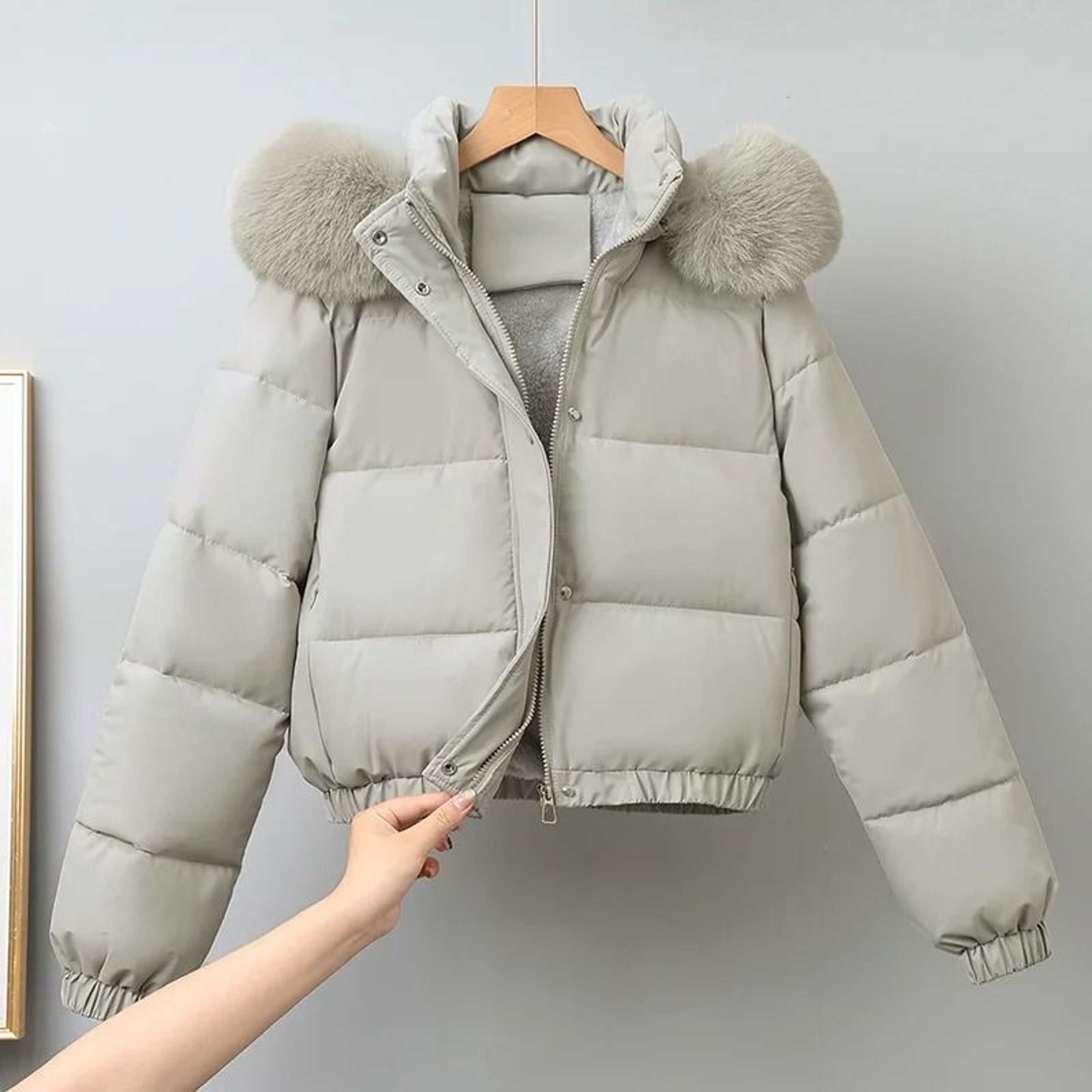 Short Thermal Winter Parka  Thickened Velvet Hooded Jacket 3