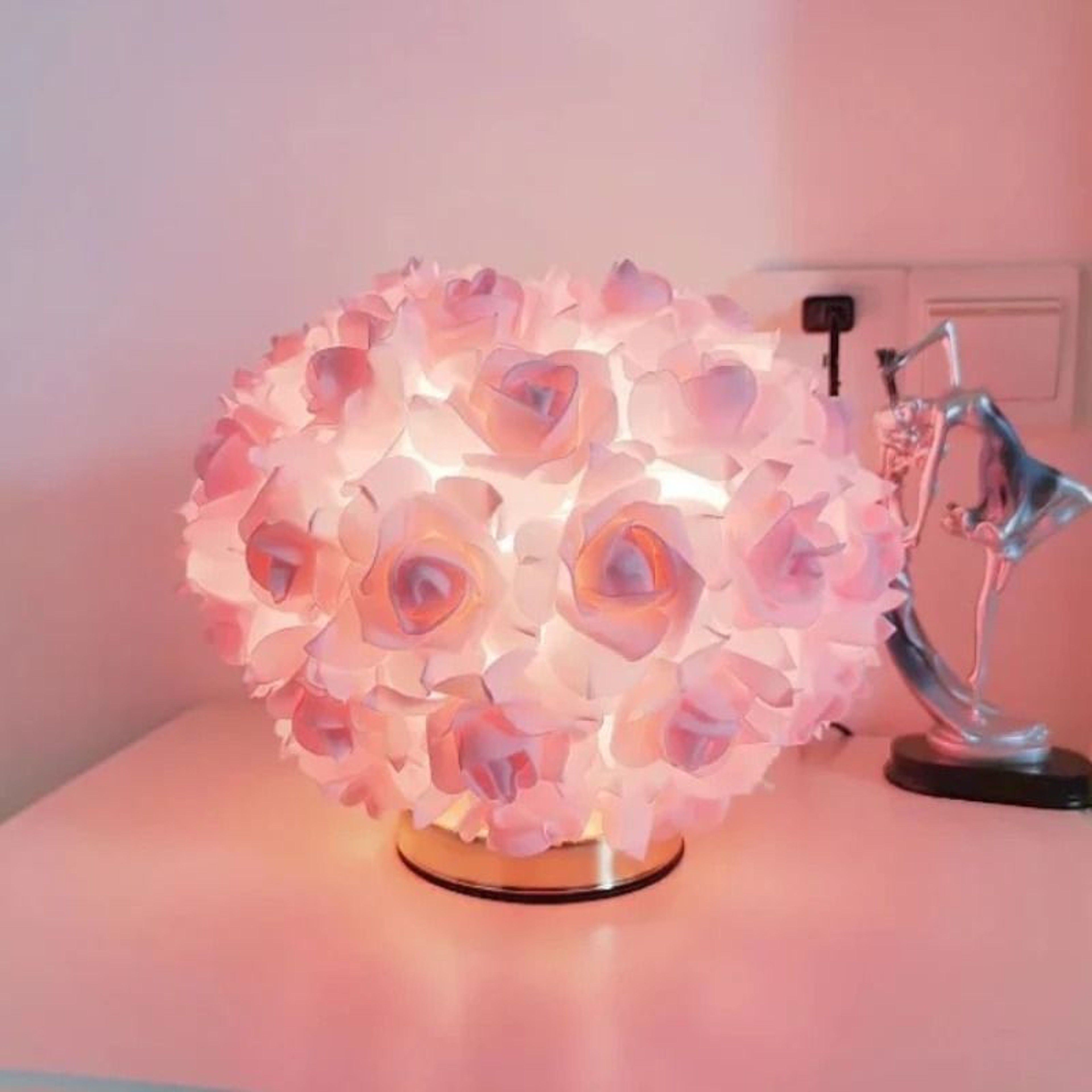 Romantic Rose Gold Crystal Flower Lamp 1