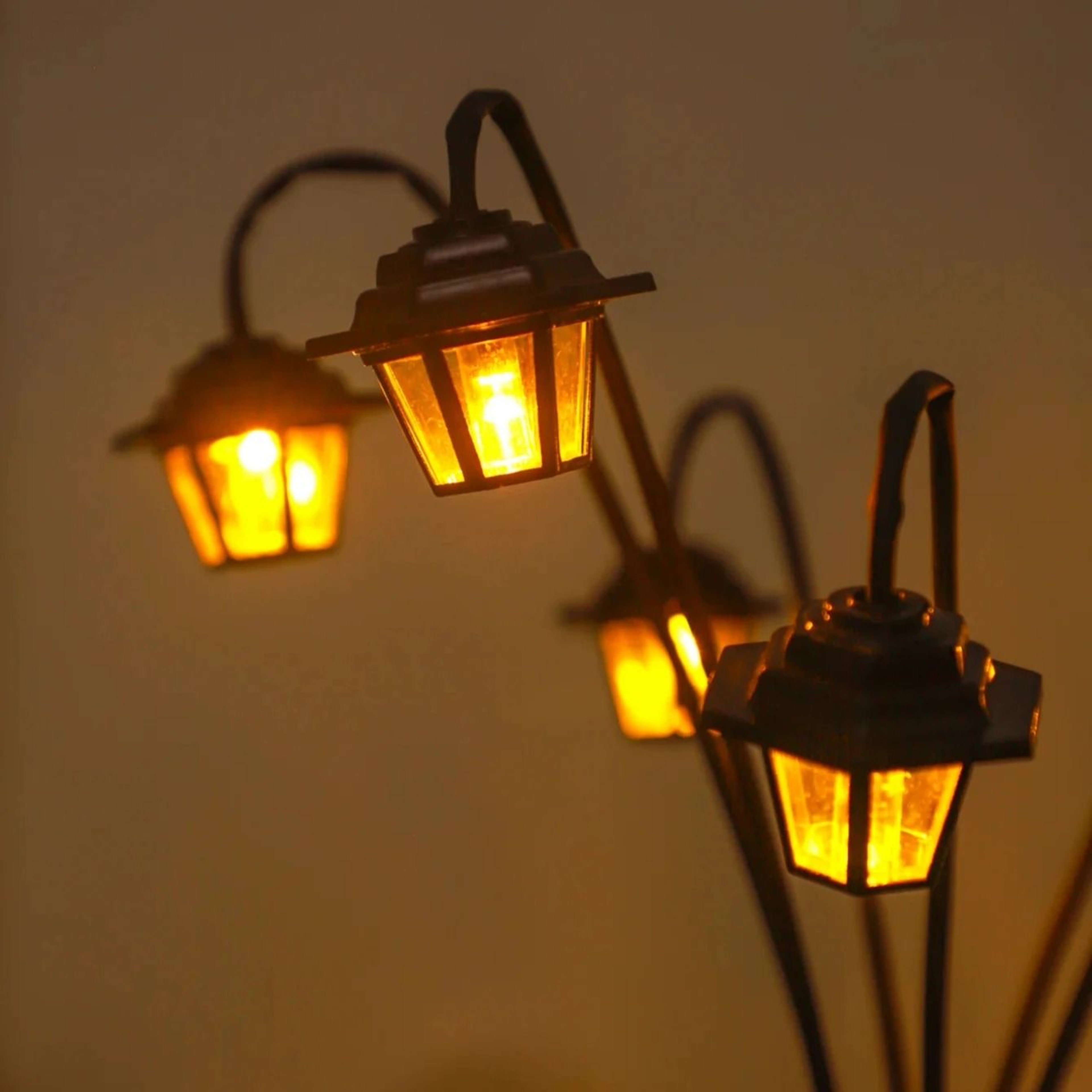 Retro Street Lamp Solar Garden Light 3