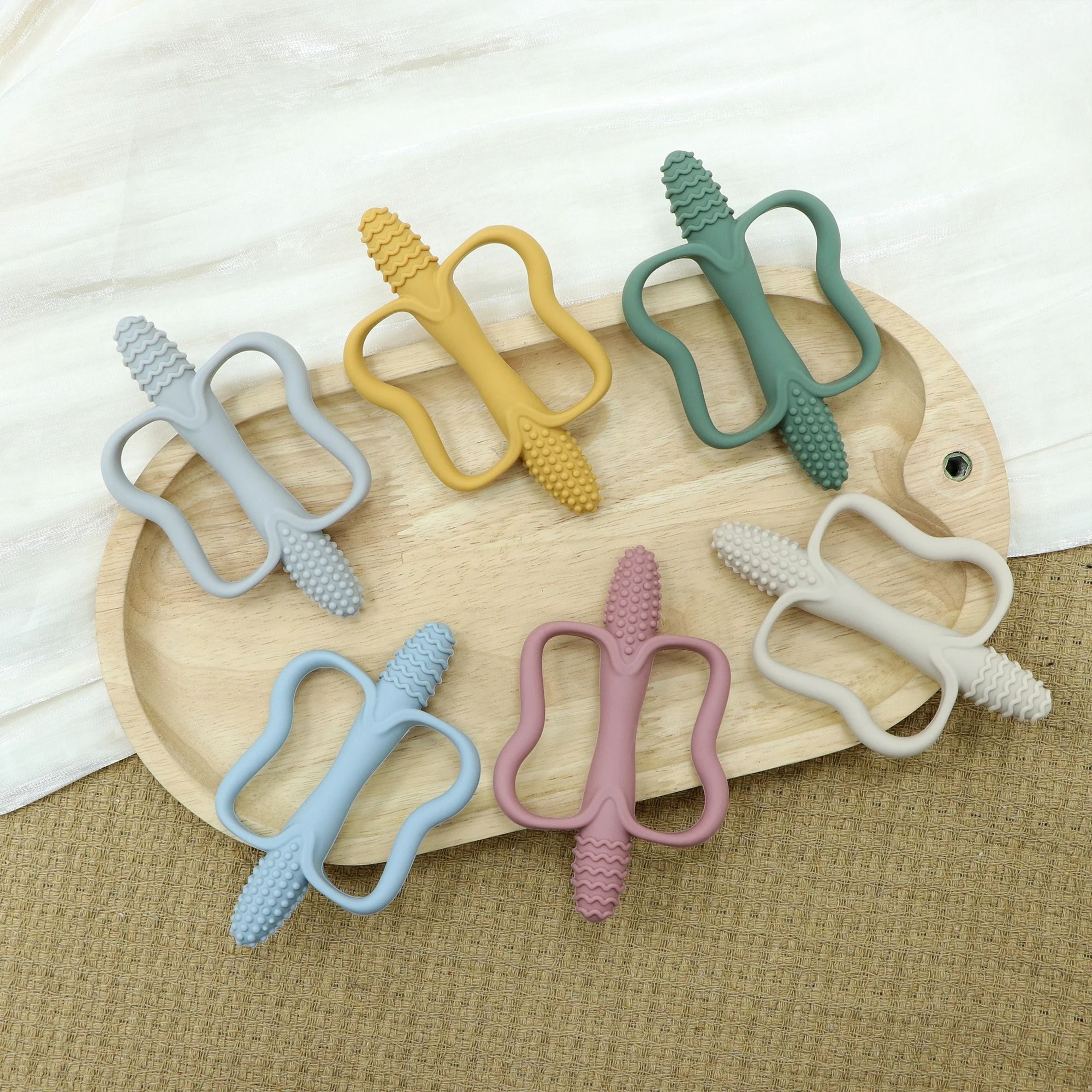 FlexiGrip Remote Silicone Teether 3