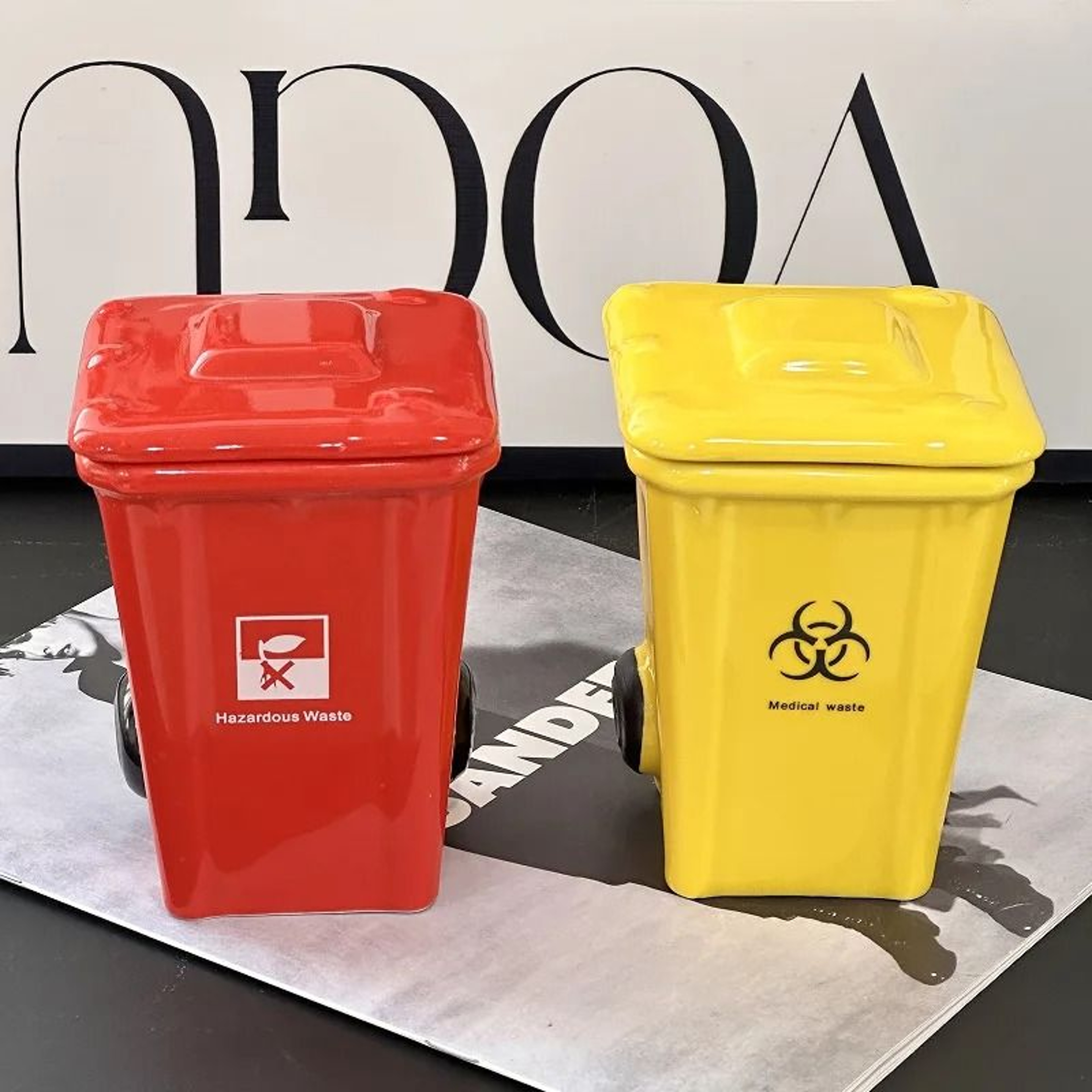 3D Sculpted Trash Can  Recycling Bin Mug 3