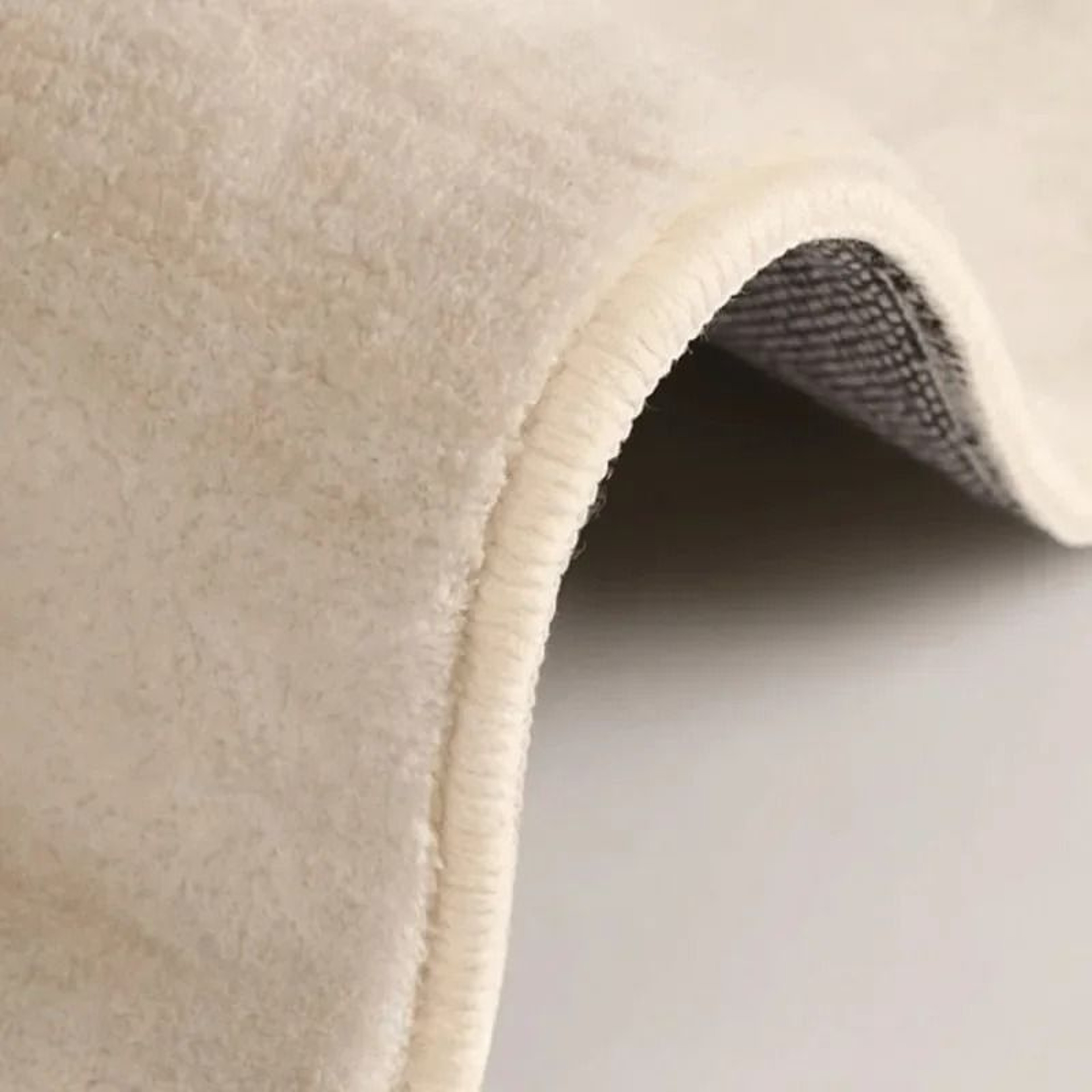 Cream Style Irregular Rug  Minimalist Soft Bedroom Carpet  NonSlip Lounge Floor Mat 4