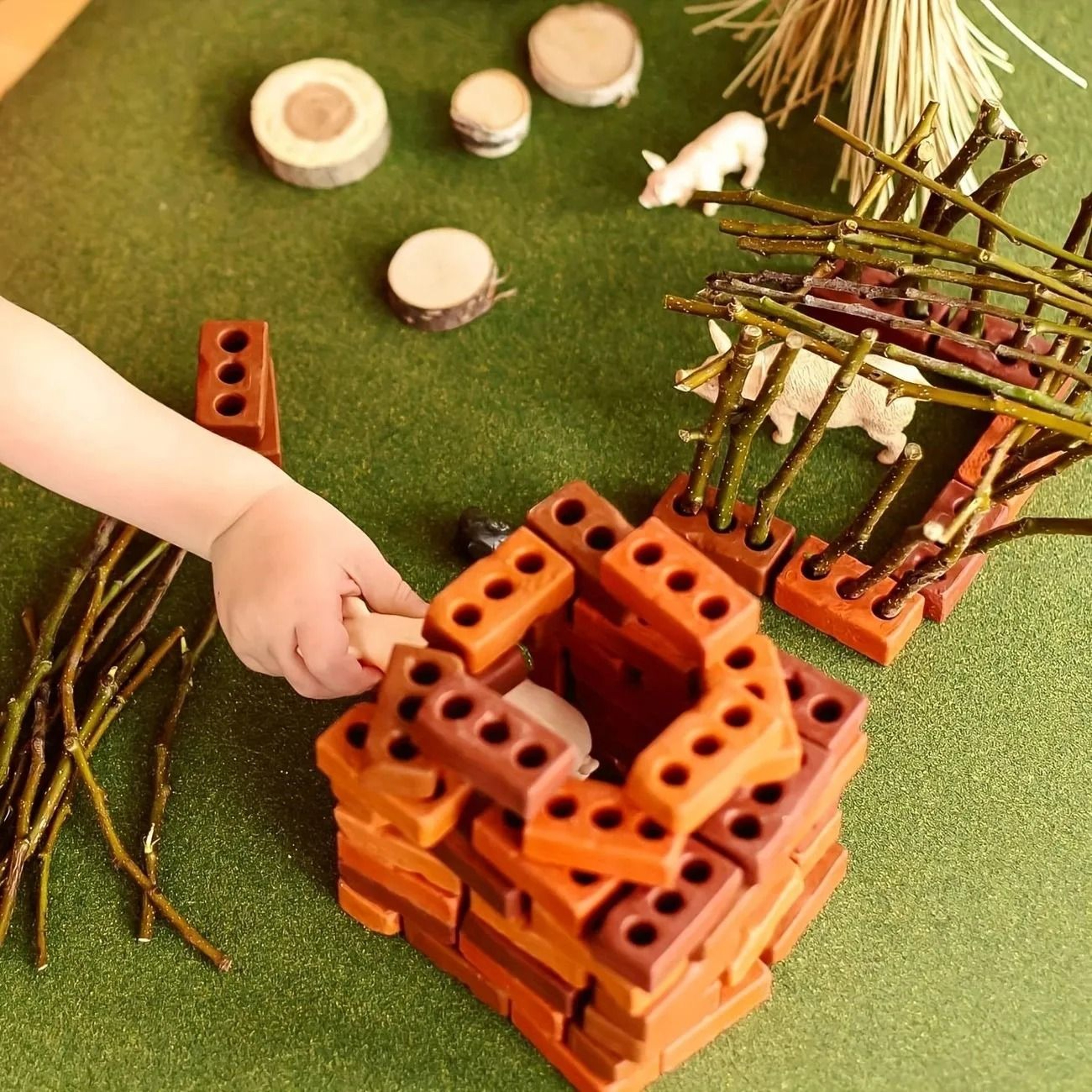 100 PCS Mini Clay Brick Set  Realistic ArchitectureThemed Bricks For Collectible Figurines  DIY Dio 5