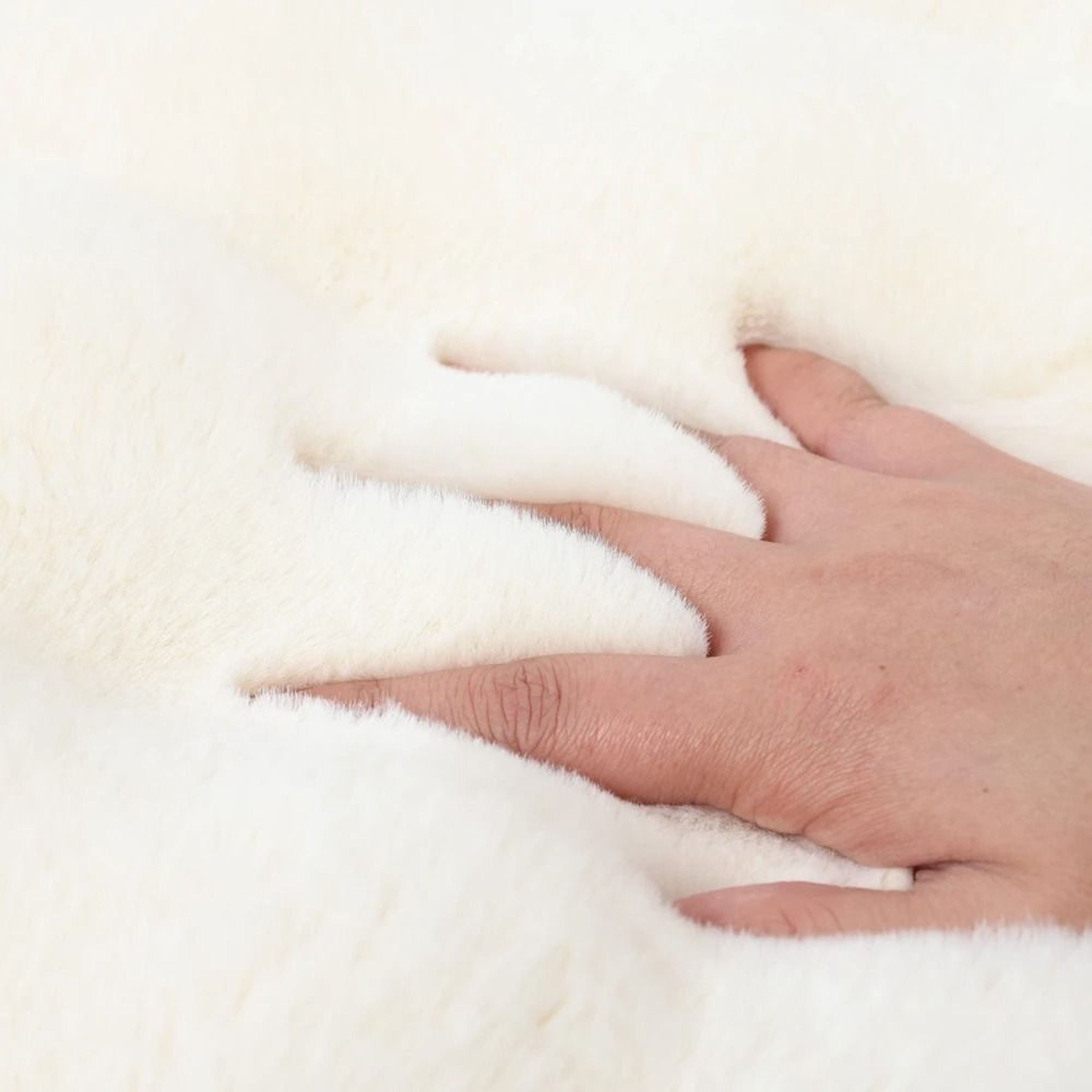 Faux Rabbit Fur Bubble Texture Round Carpet  Premium Soft Plush Rugs For Kids Bedrooms Game Cushion 4
