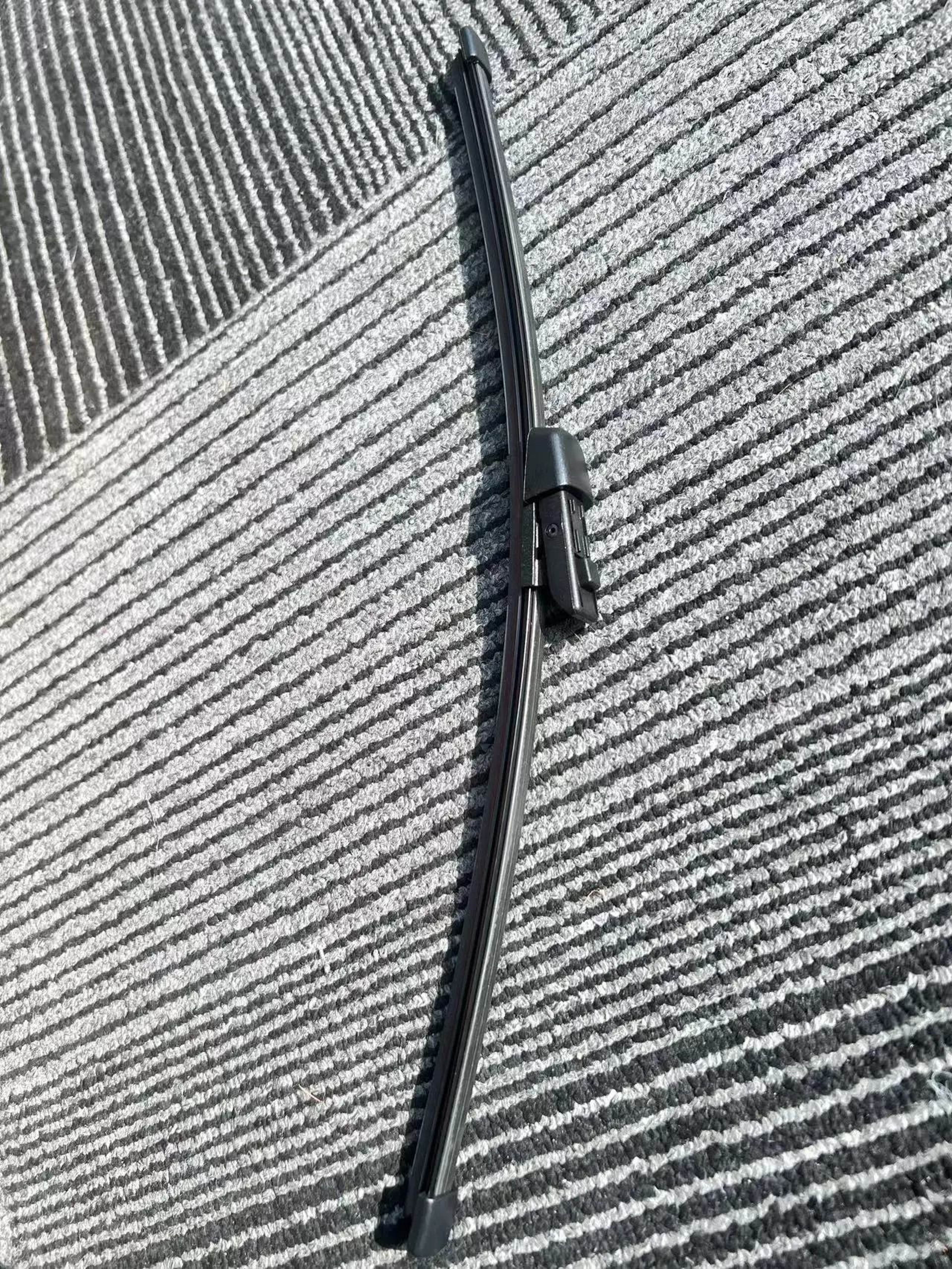 Rear Windshield Wiper Blade  HighPerformance Natural Rubber  Precision Fit For Golf Polo Tiguan  Mo