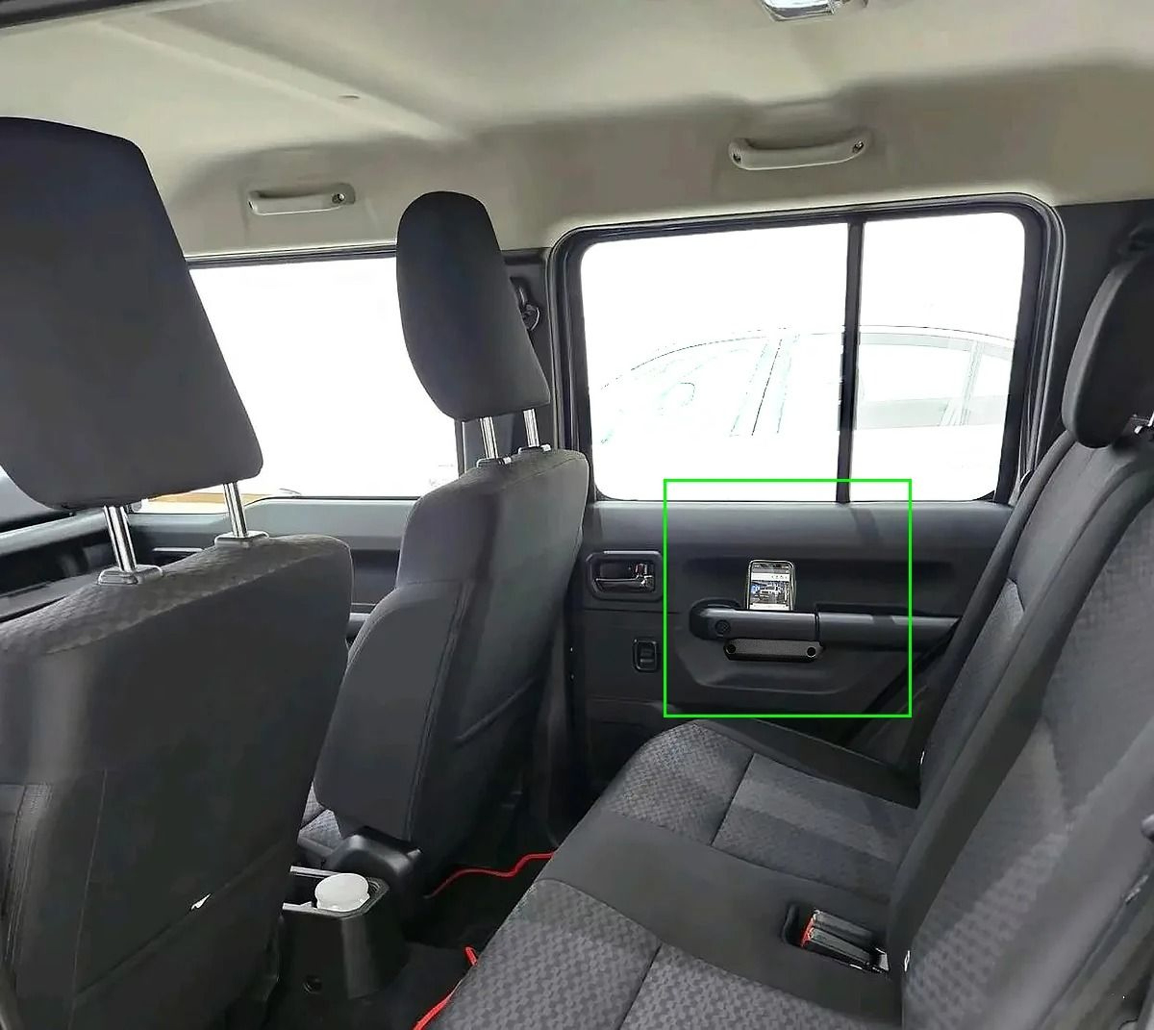 Structural Door Armrest Logistics Hub 6