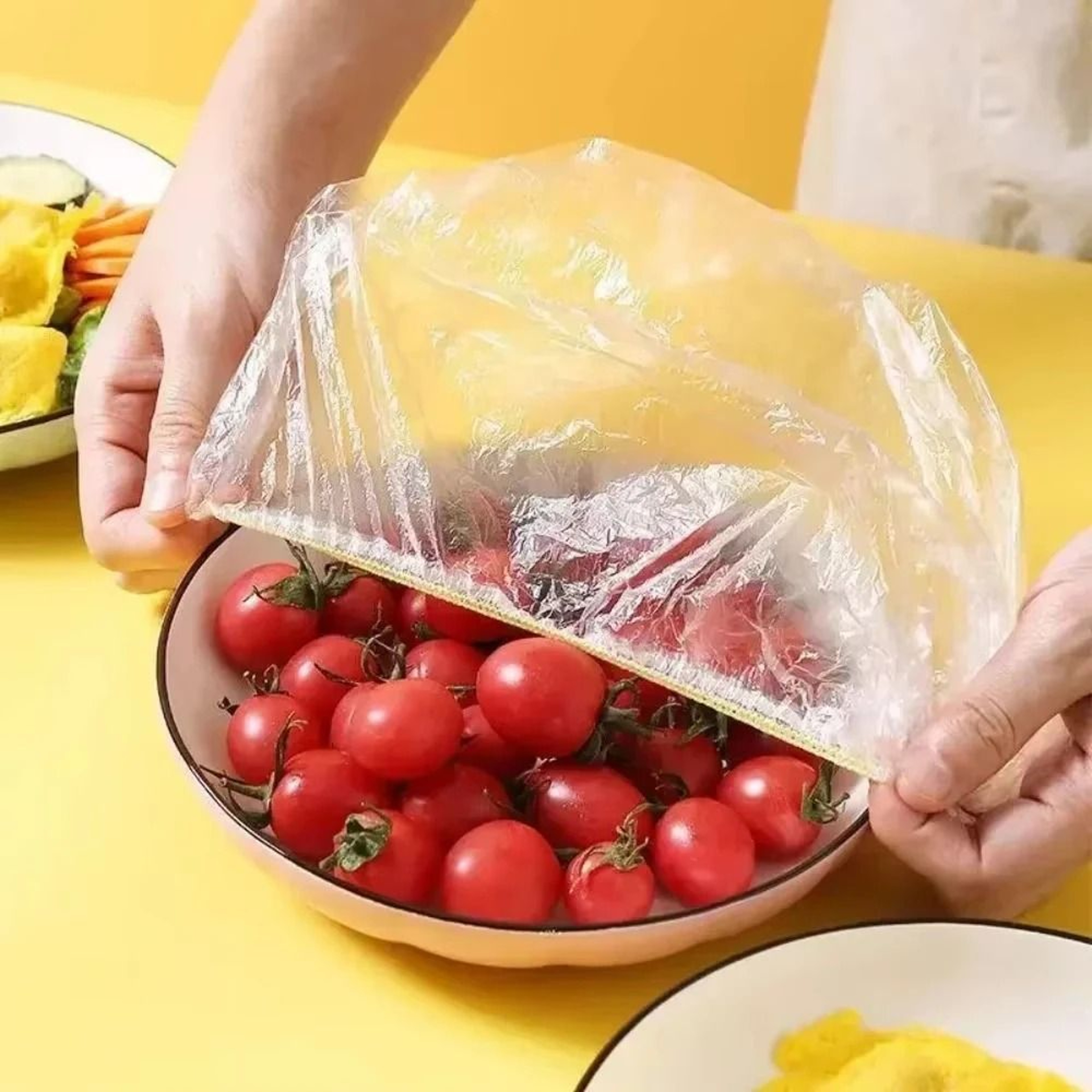 Universal Elastic Food Covers  100 Piece Disposable Set 0